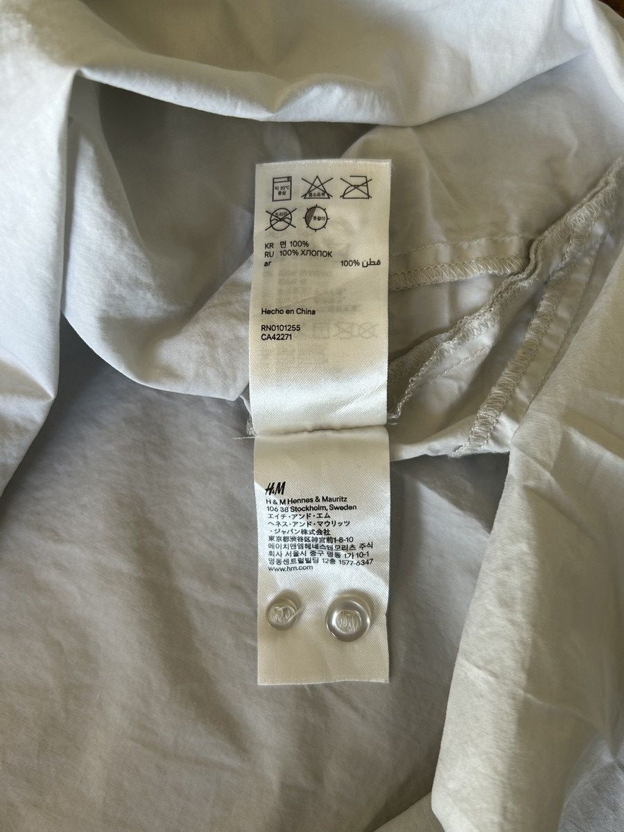 H&M × Maison Margiela FW2012 Maison Margiela x H&M Circle Shirt White Size XS / US 0-2 / IT 36-38 - 5 Thumbnail