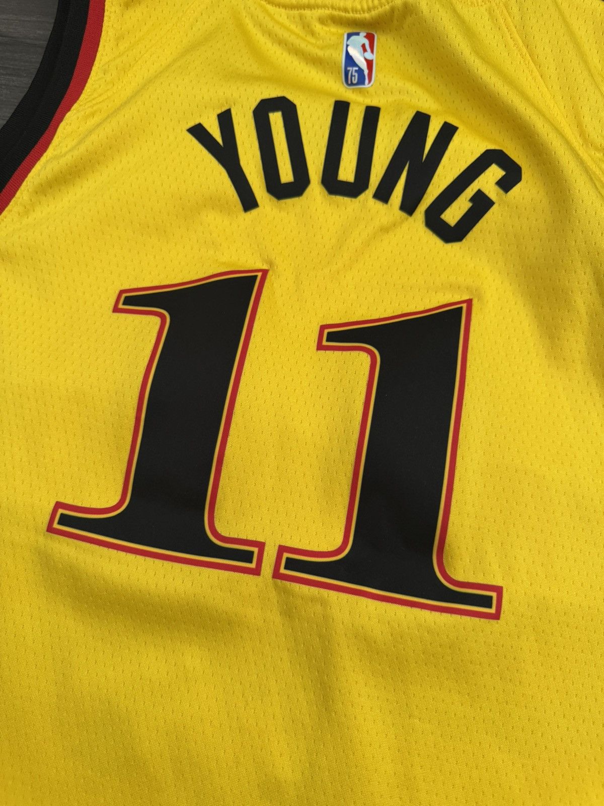 Nike YOUTH Atlanta Hawks Trae Young #11 NBA City Edition Jersey Size US XS / EU 42 / 0 - 8 Thumbnail
