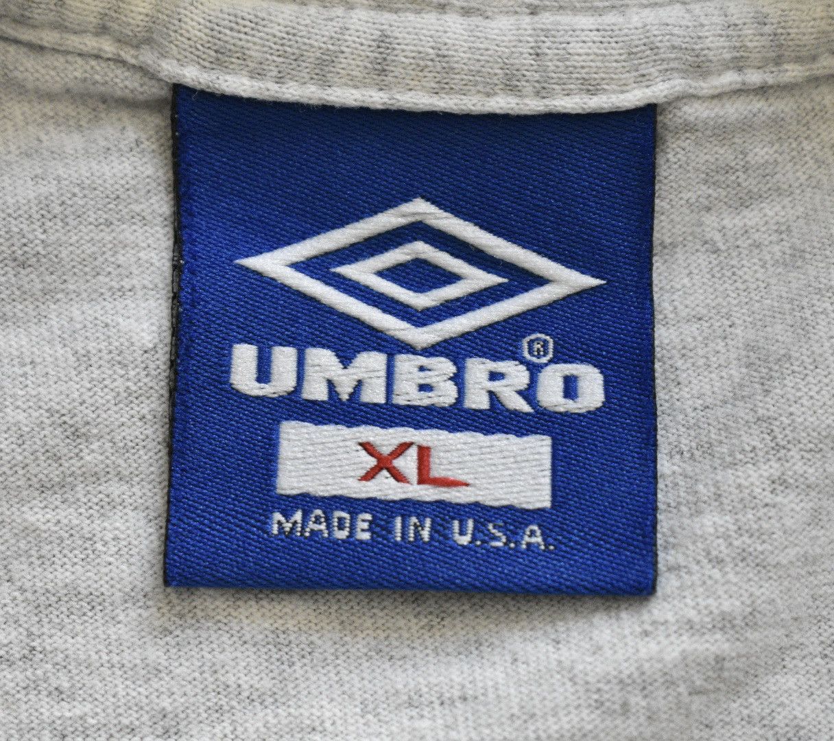 Umbro × Vintage Vintage 90s Umbro T-Shirt (XL) Size US XL / EU 56 / 4 - 9 Thumbnail