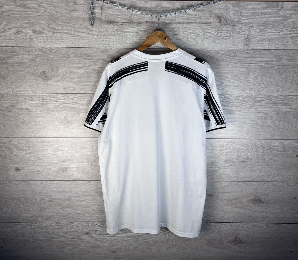 Adidas SOCCER JERSEY Juventus ADIDAS 20/21s SIZE XL JEEP Size US XL / EU 56 / 4 - 11 Thumbnail