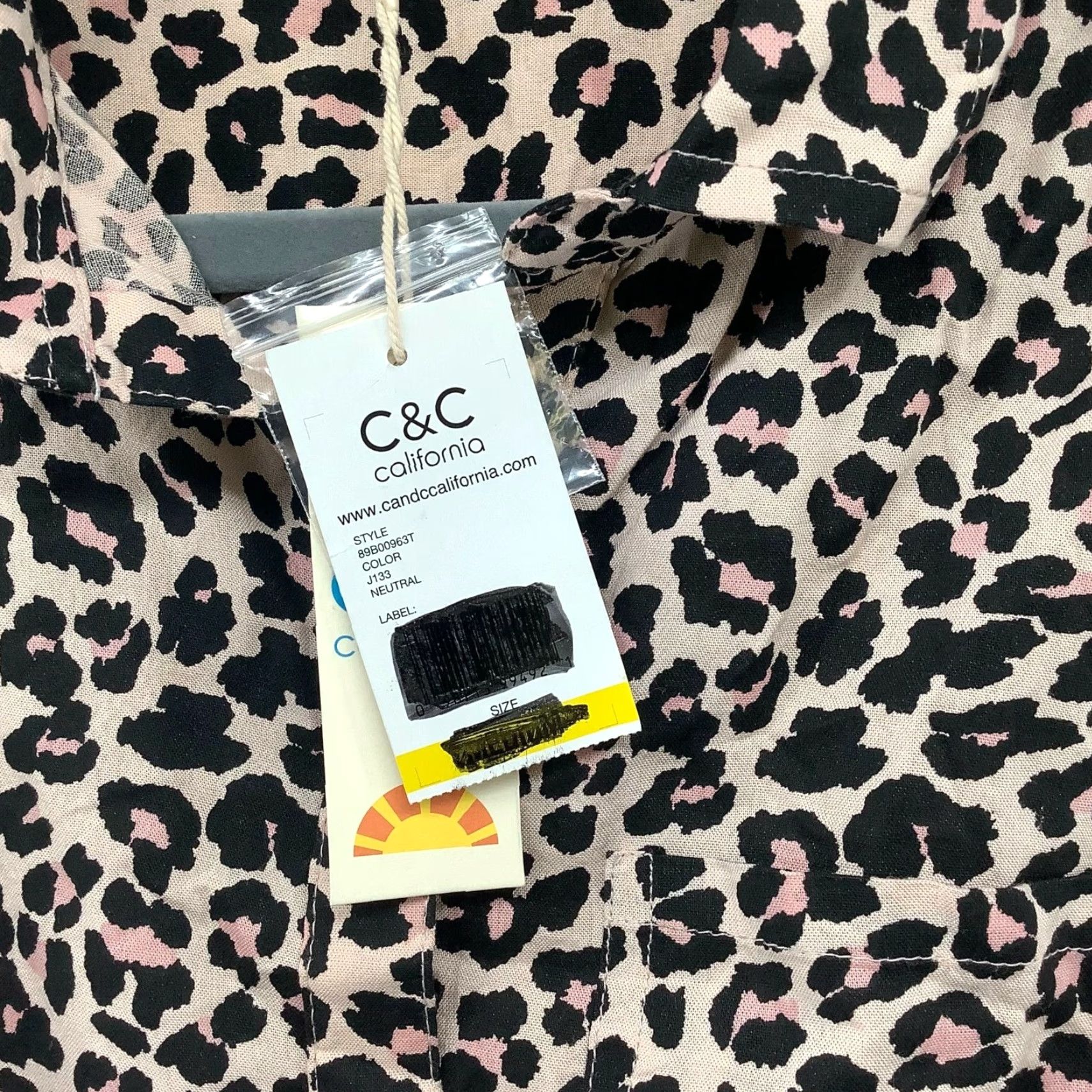Vintage C&C California Leopard Print Pink Popover Top Womens M Roll Tab Twist Front NWT Size M / US 6-8 / IT 42-44 - 6 Thumbnail