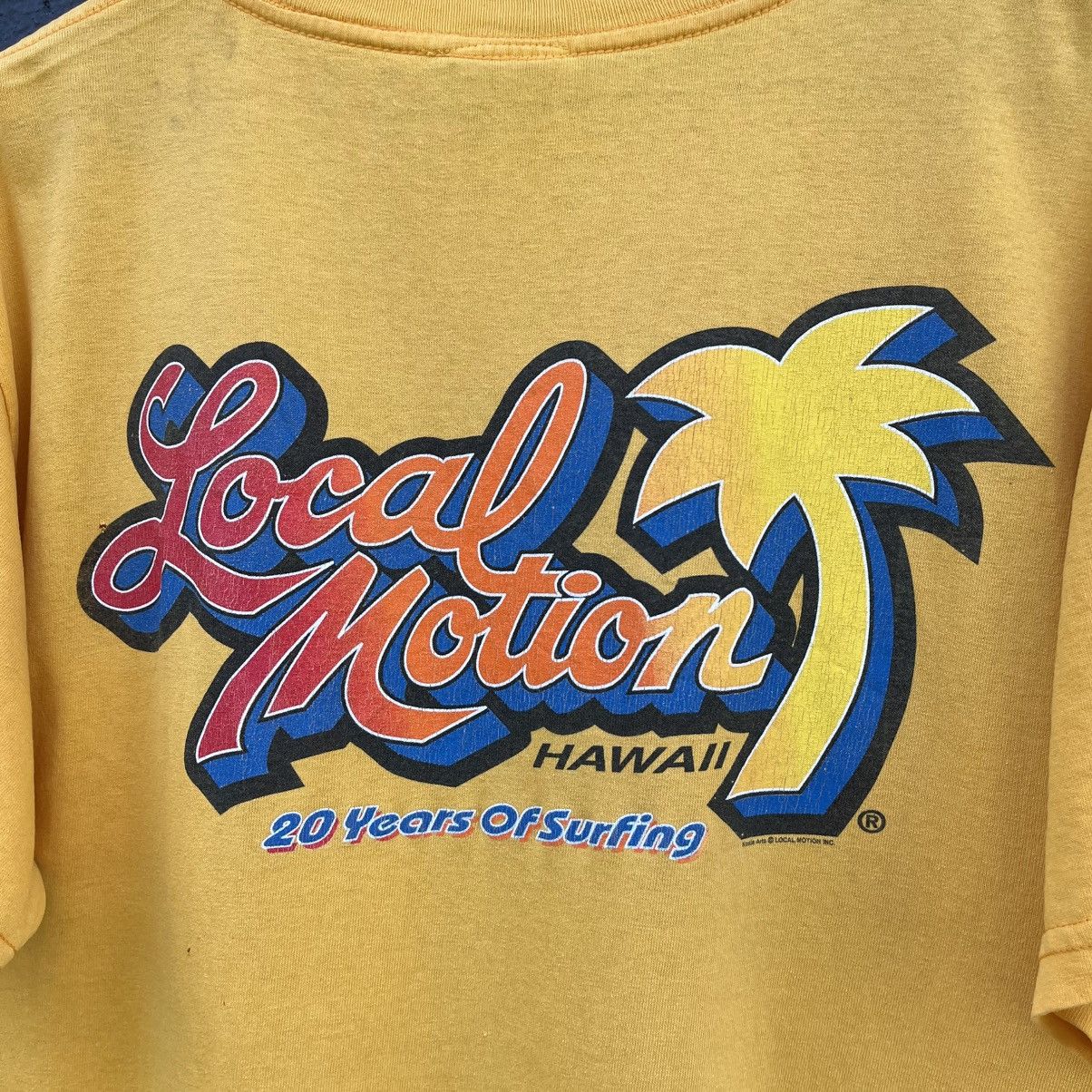 Sun Surf Thrashed Faded 90s Local Motion Surfing Brand Tee Size US M / EU 48-50 / 2 - 2 Thumbnail