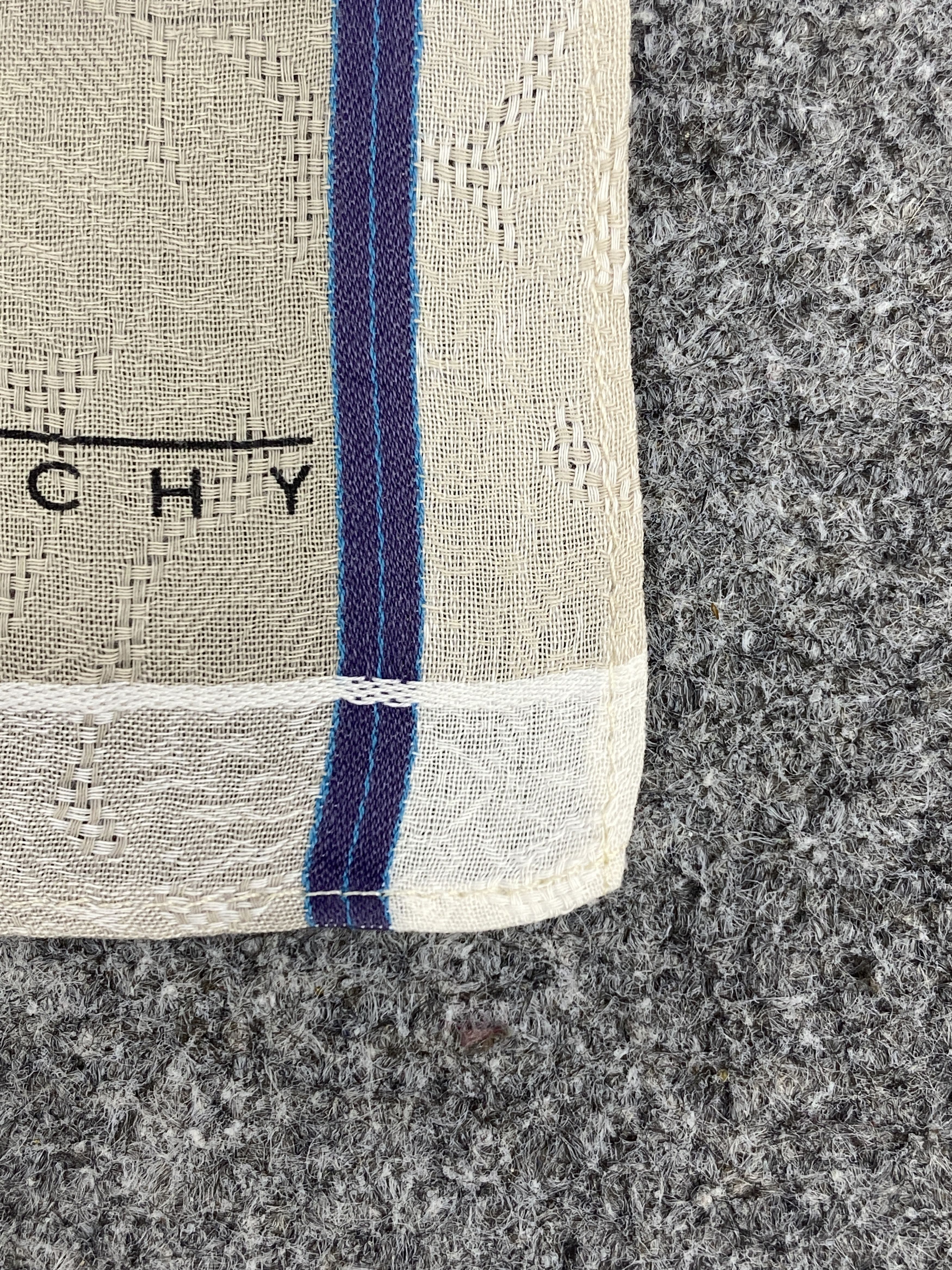 Givenchy Givenchy Handkerchief / Neckerchief / Bandana - HKC0468 Size ONE SIZE - 7 Thumbnail