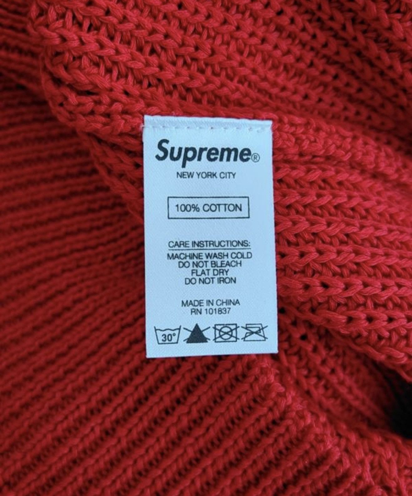 Comme des Garcons Supreme cdg red sweater pullover Size US M / EU 48-50 / 2 - 4 Thumbnail