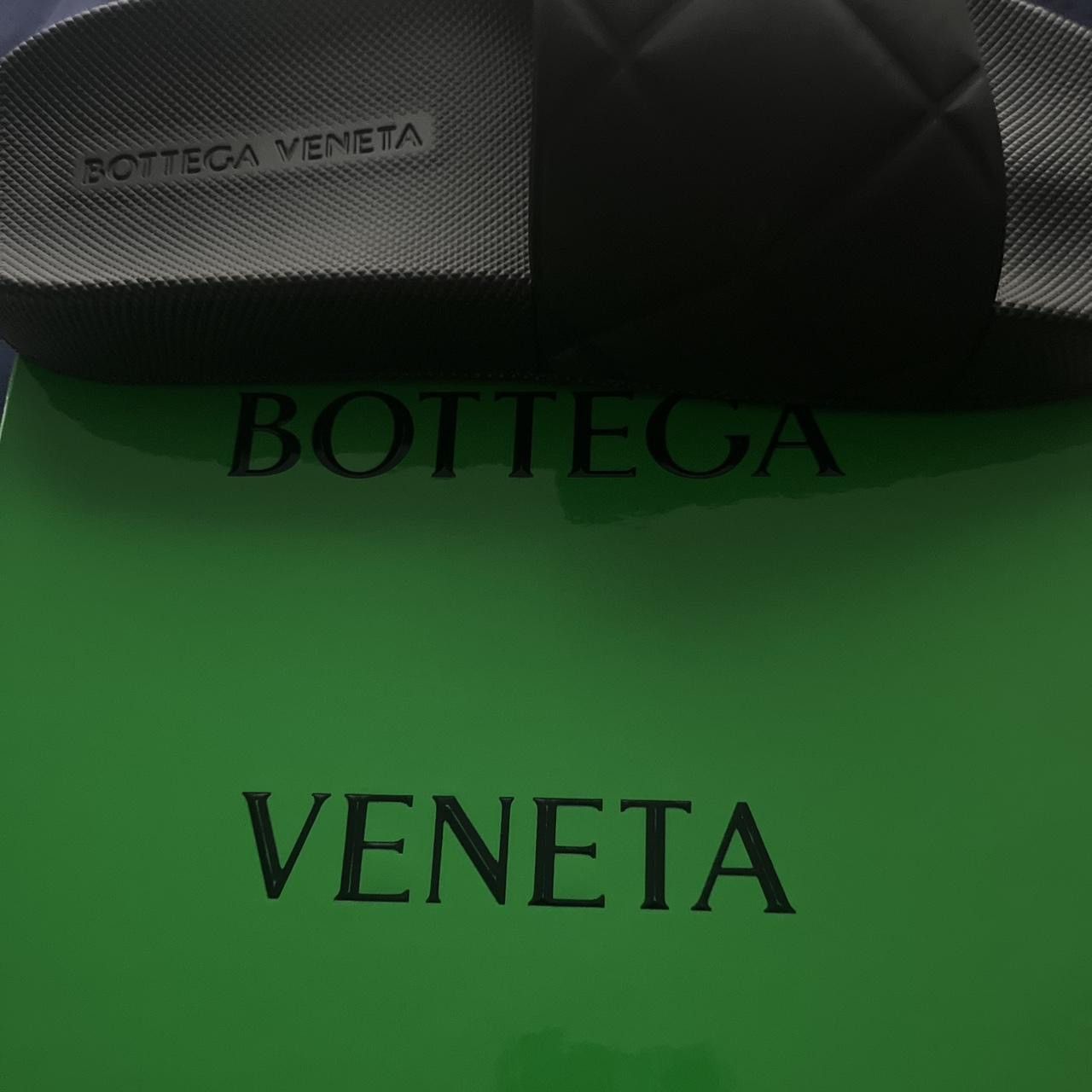Bottega Veneta Bottega veneta Rubber slides Size US 7.5 / IT 37.5 - 3 Thumbnail