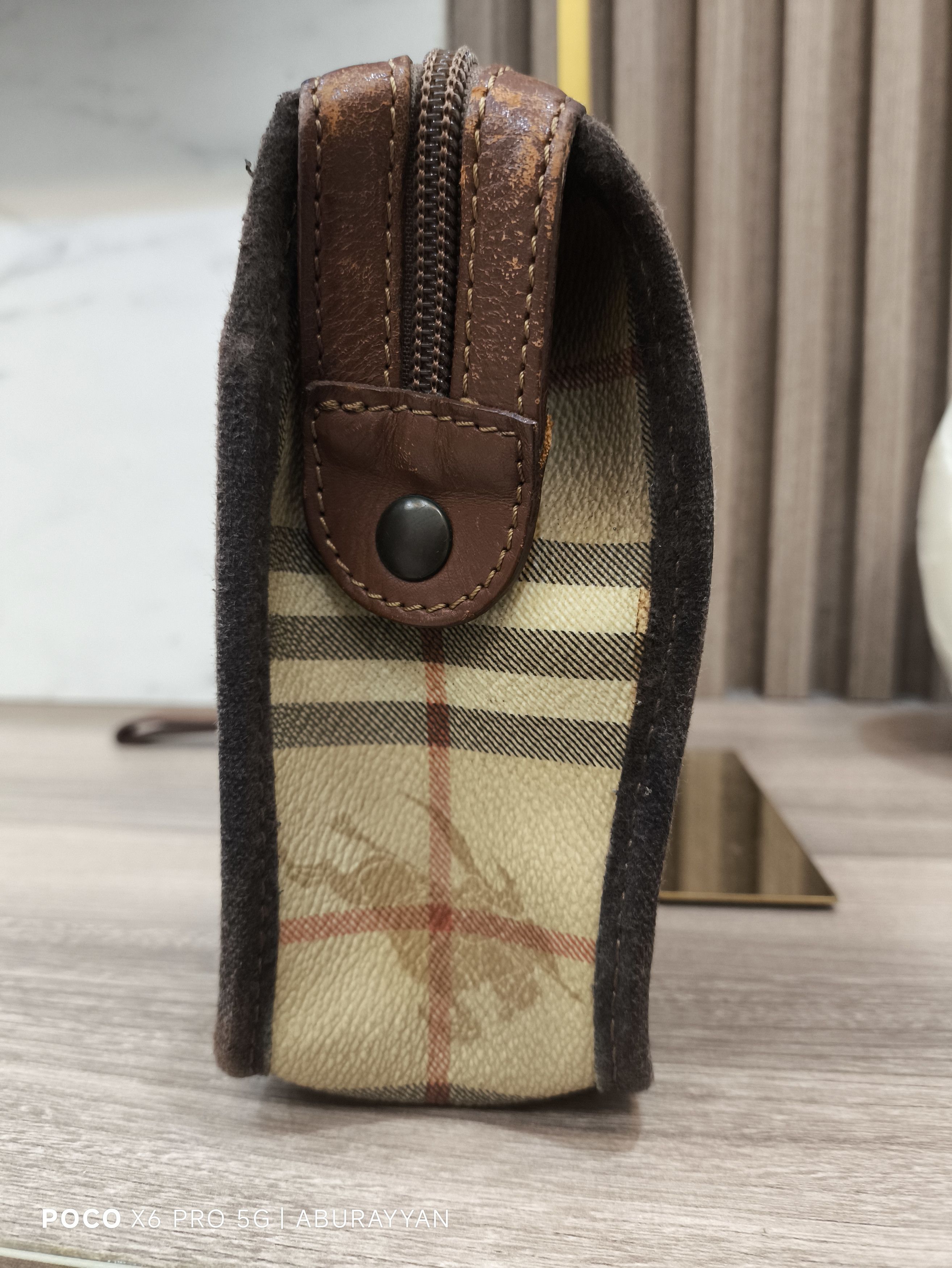 Burberry Burberrys Nova Clutch Brown Canvas Bag Size ONE SIZE - 2 Thumbnail
