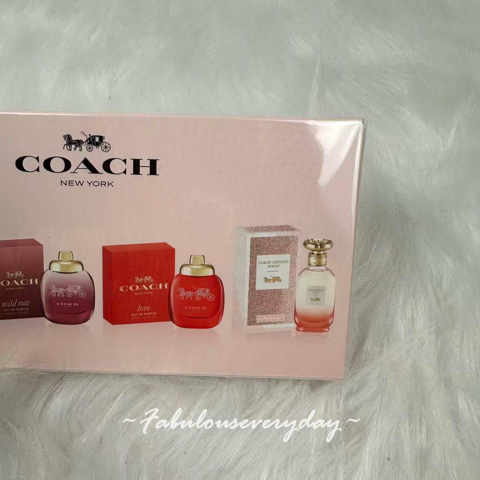 Coach Coach Mini Perfume Gift Set 4 Floral Wild Rose Love Dreams Size ONE SIZE - 3 Thumbnail