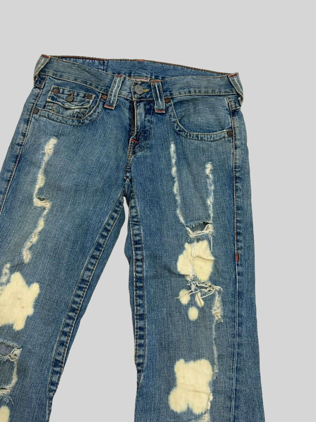 True Religion Vintage Flared TRUE RELIGION Distressed Acid Wash Denim Size US 31 - 5 Thumbnail