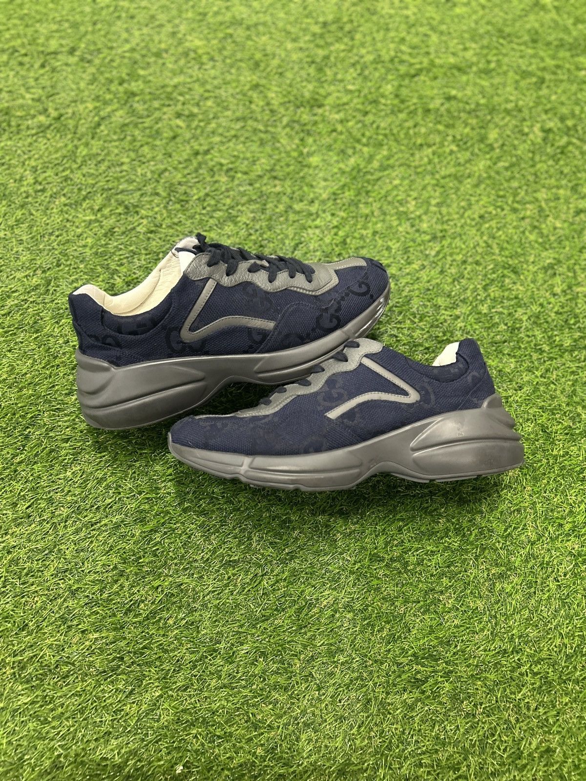 Gucci Shoes size 10G