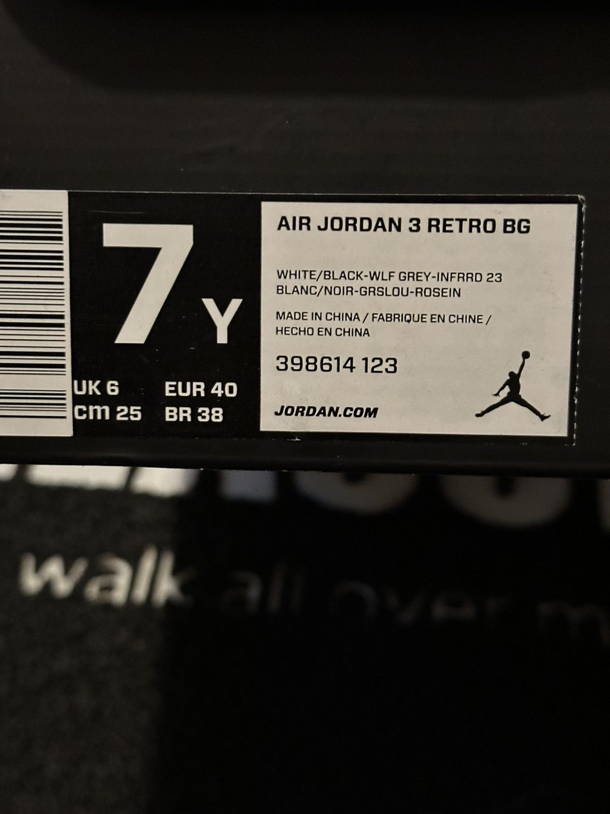 SIZE 7 - Air Jordan Retro 3 Infrared