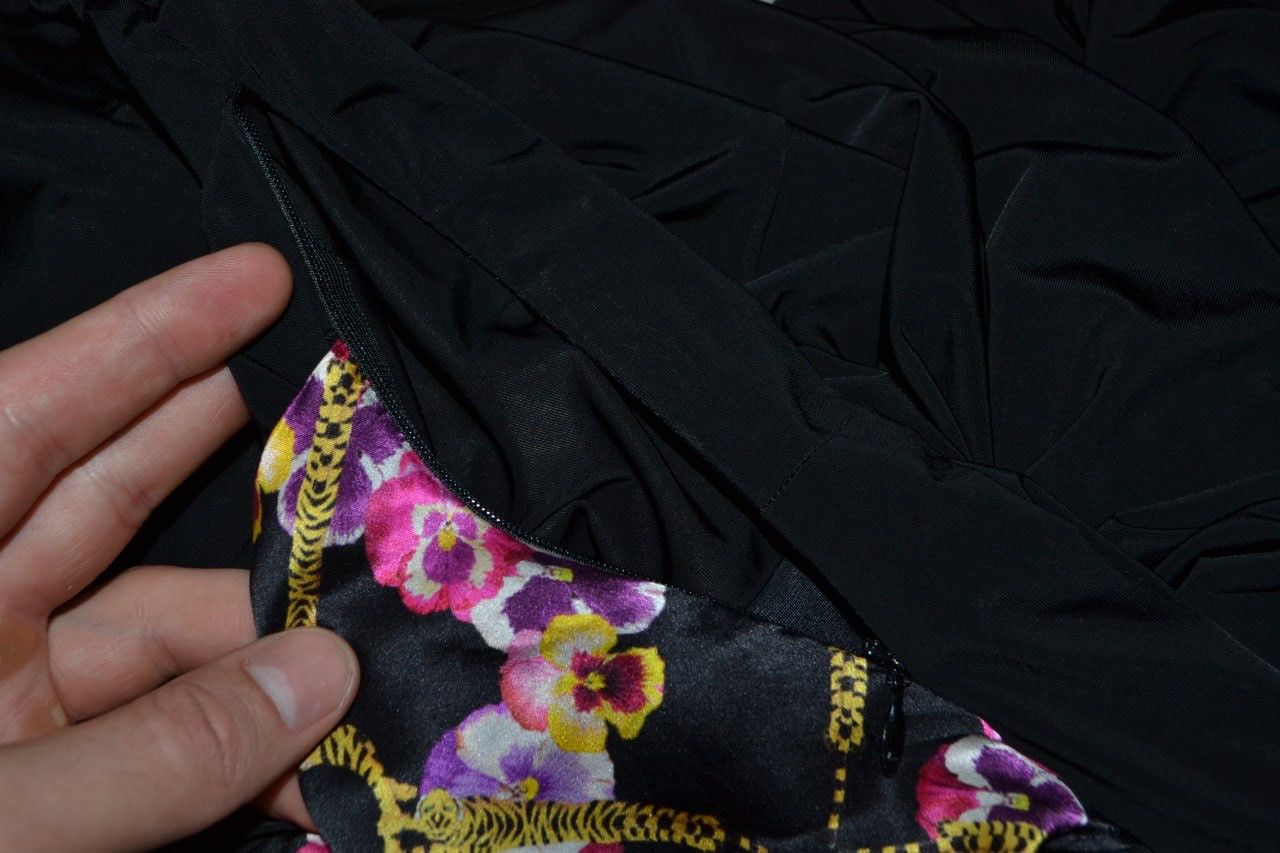 Roberto Cavalli Ladies CLASS roberto cavalli Classic Evening Dress in Black Size L / US 10 / IT 46 - 12 Thumbnail