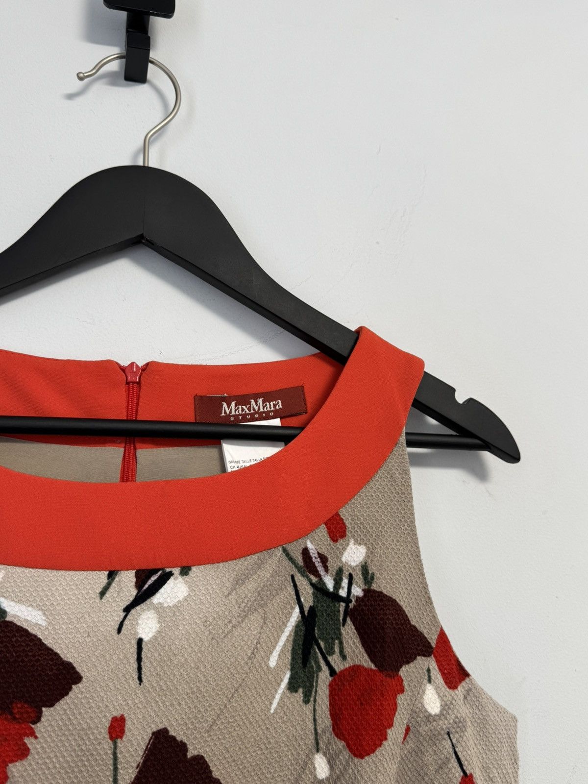 Max Mara Max Mara Sleeveless Floral Dress Beige Red Knee Length Dress Size L / US 10 / IT 46 - 5 Thumbnail