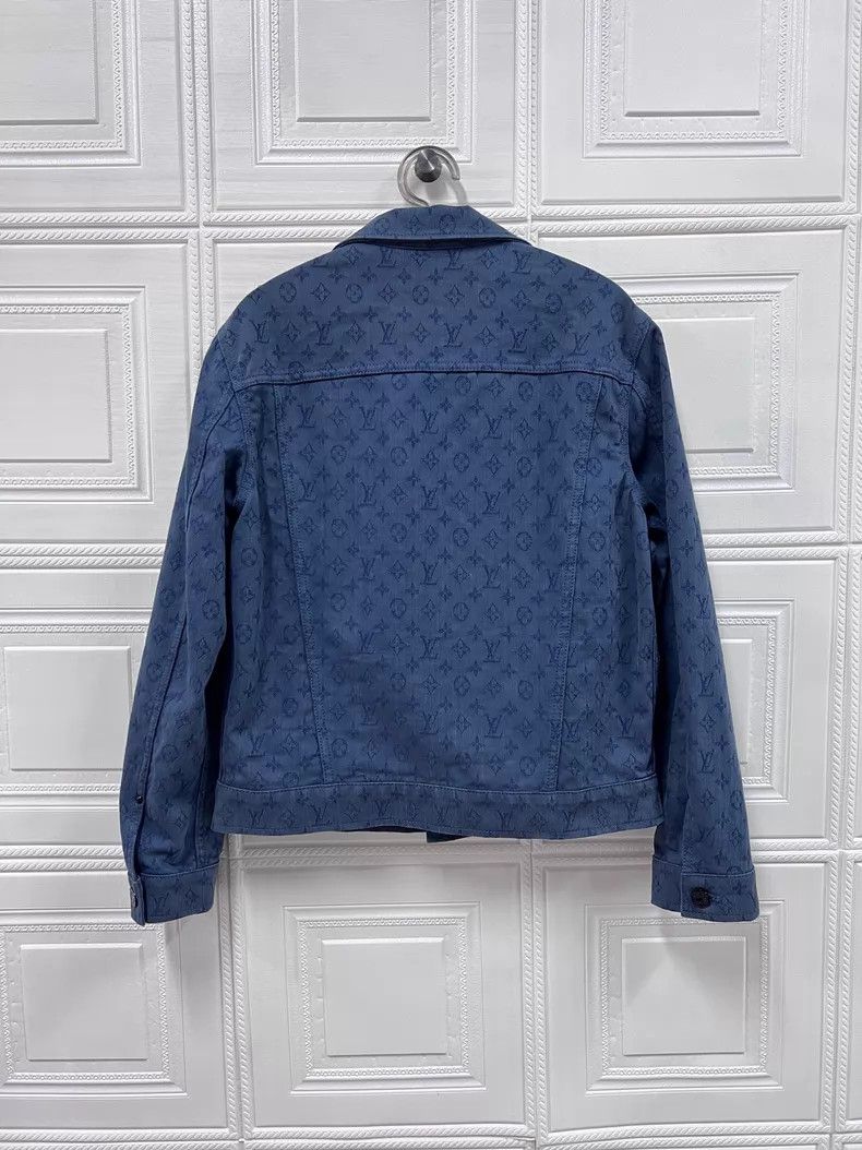 Louis Vuitton Louis Vuitton Blue presbyopic full print denim jacket Size US S / EU 44-46 / 1 - 2 Thumbnail