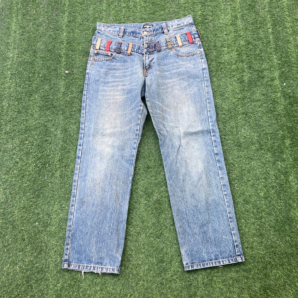 AMORE PURO DOUBLE WAIST RIPPED JEANS