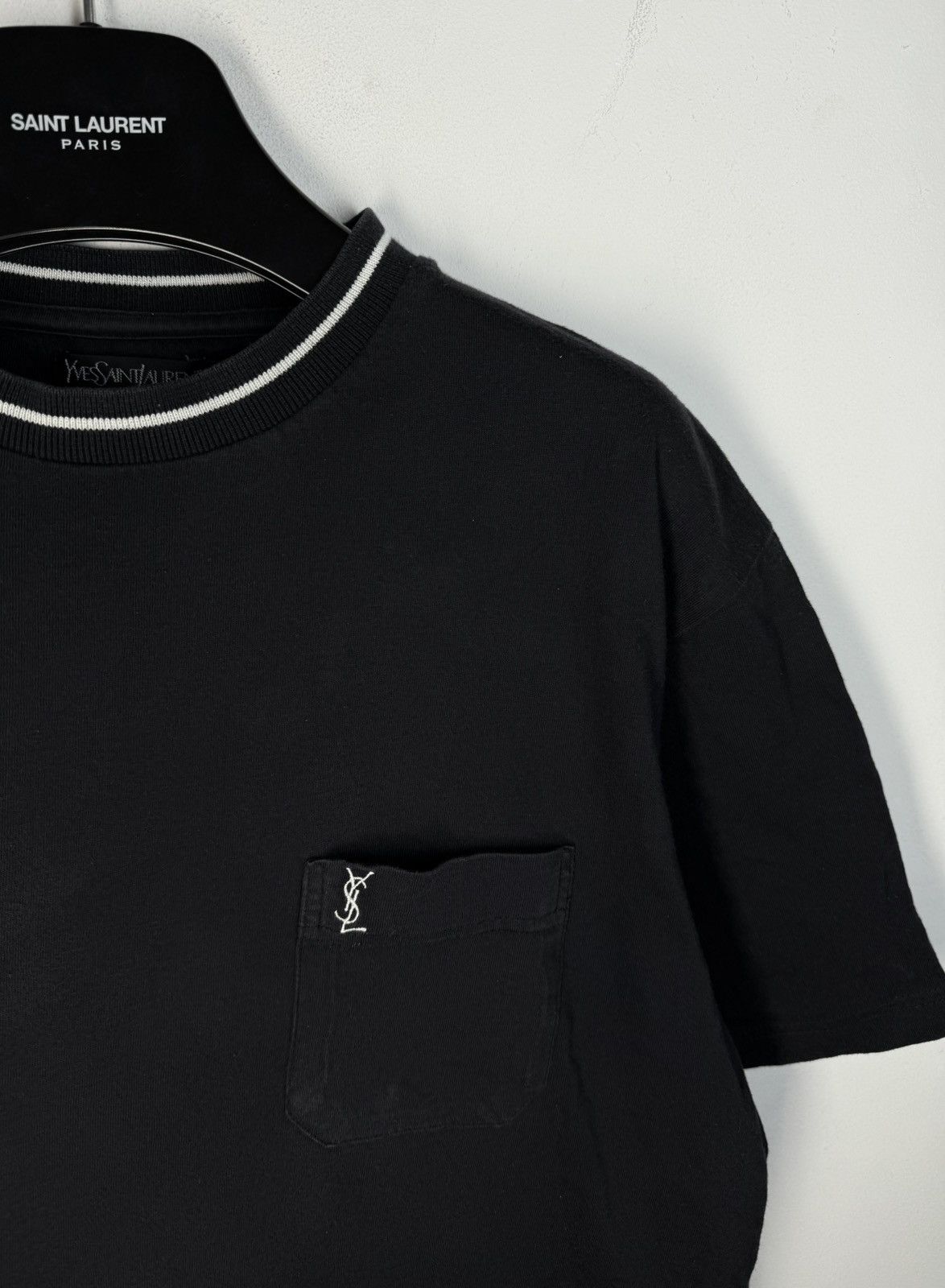 Yves Saint Laurent Black 90s YSL T-shirt Logo Vintage Yves Saint Laurent Size US L / EU 52-54 / 3 - 1 Thumbnail