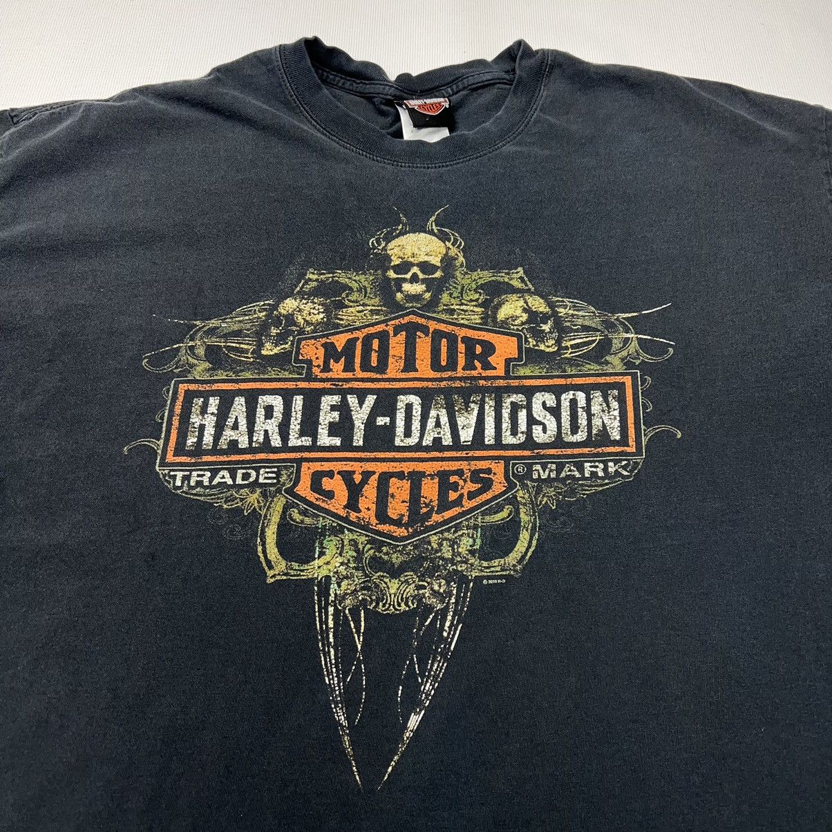 Harley Davidson × Vintage Harley Davidson Tee Shirt Black Logo Skull Flame Motorcycle Size US XXL / EU 58 / 5 - 2 Thumbnail