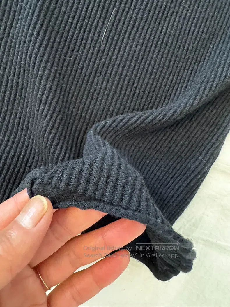The Row The Row Long sleeves with black soles Size M / US 6-8 / IT 42-44 - 2 Thumbnail