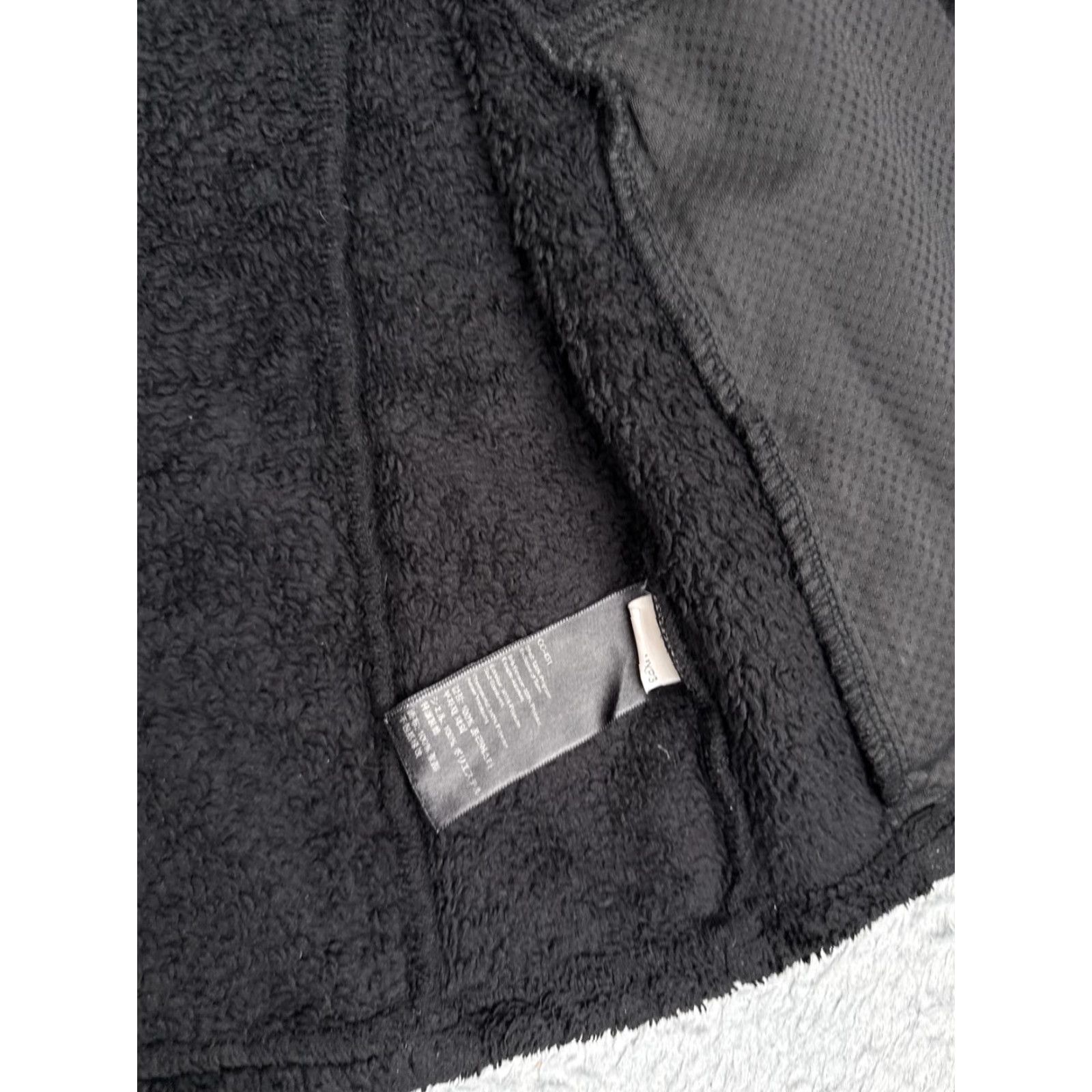 Marmot Marmot Jacket Womens Small Black Sherpa Fleece Hooded Full Zip Outdoor Mid-Length Pocket Zippered Pockets Size S / US 4 / IT 40 - 4 Thumbnail