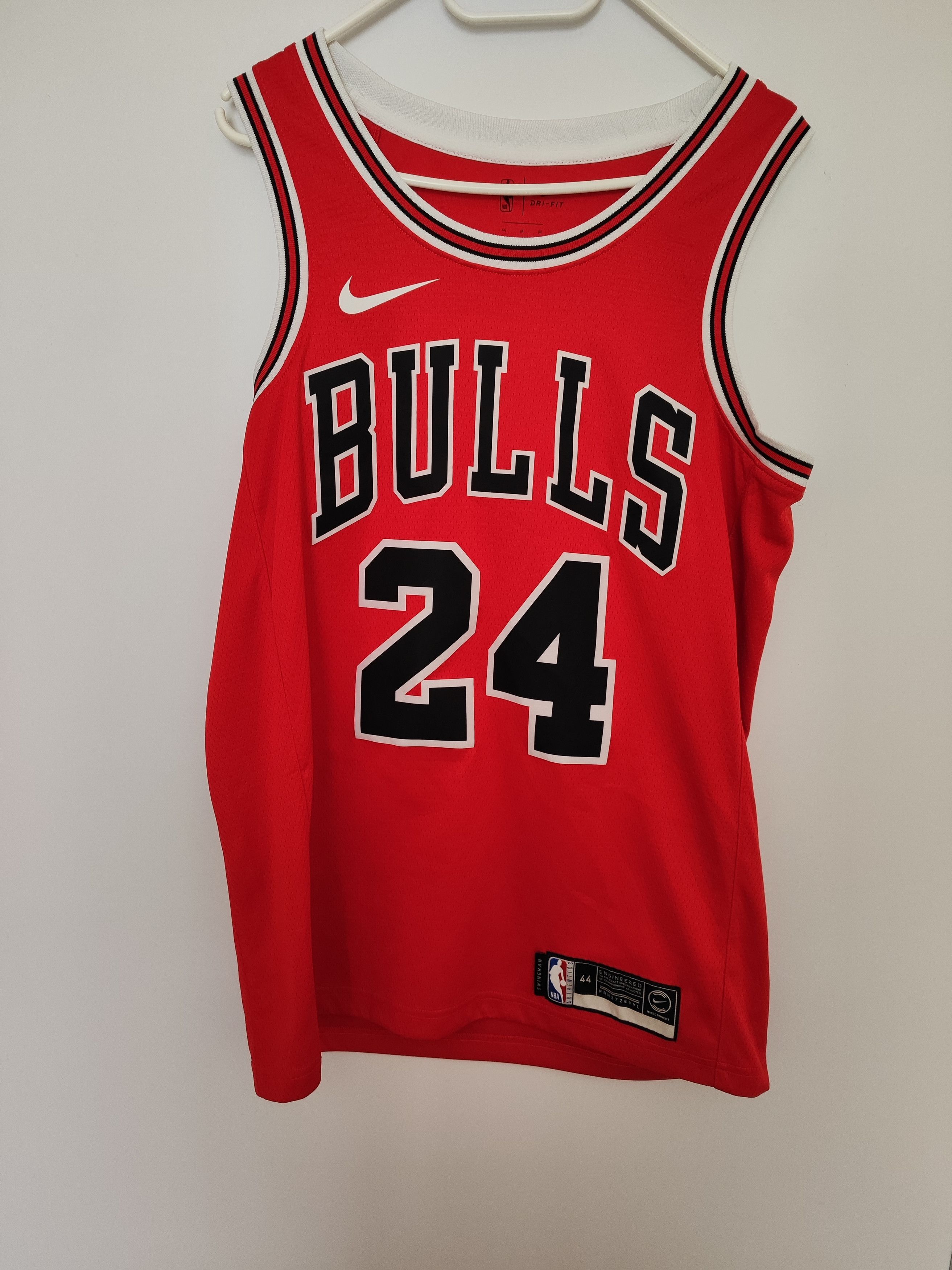 NBA Lauri Markkanen Chicago Bulls Basket Ball Jersey Size US M / EU 48-50 / 2 - 2 Thumbnail