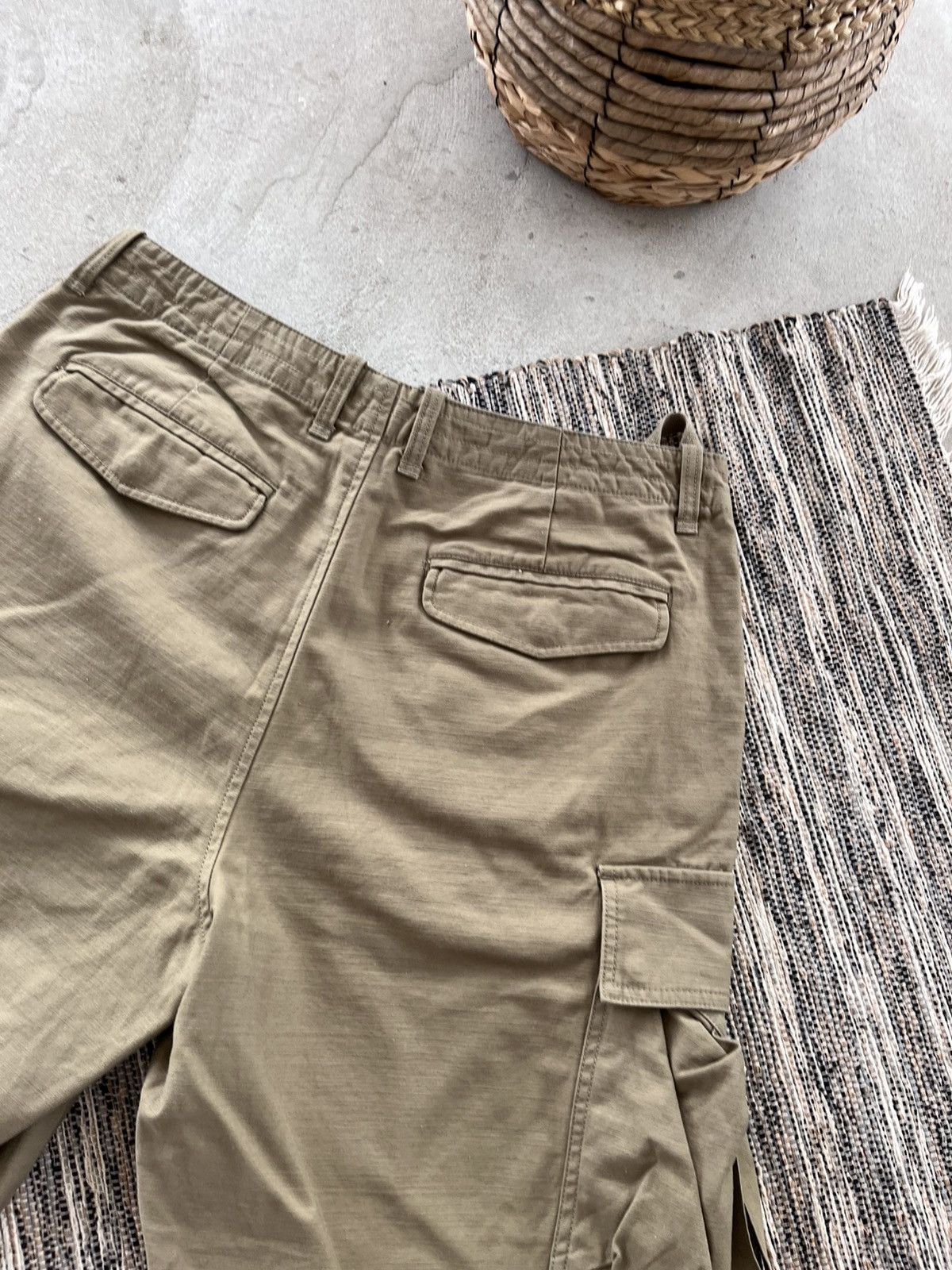 Allsaints Vintage AllSaints Green Military Avantgarde Y2K Cargo Shorts Size US 31 - 14 Thumbnail