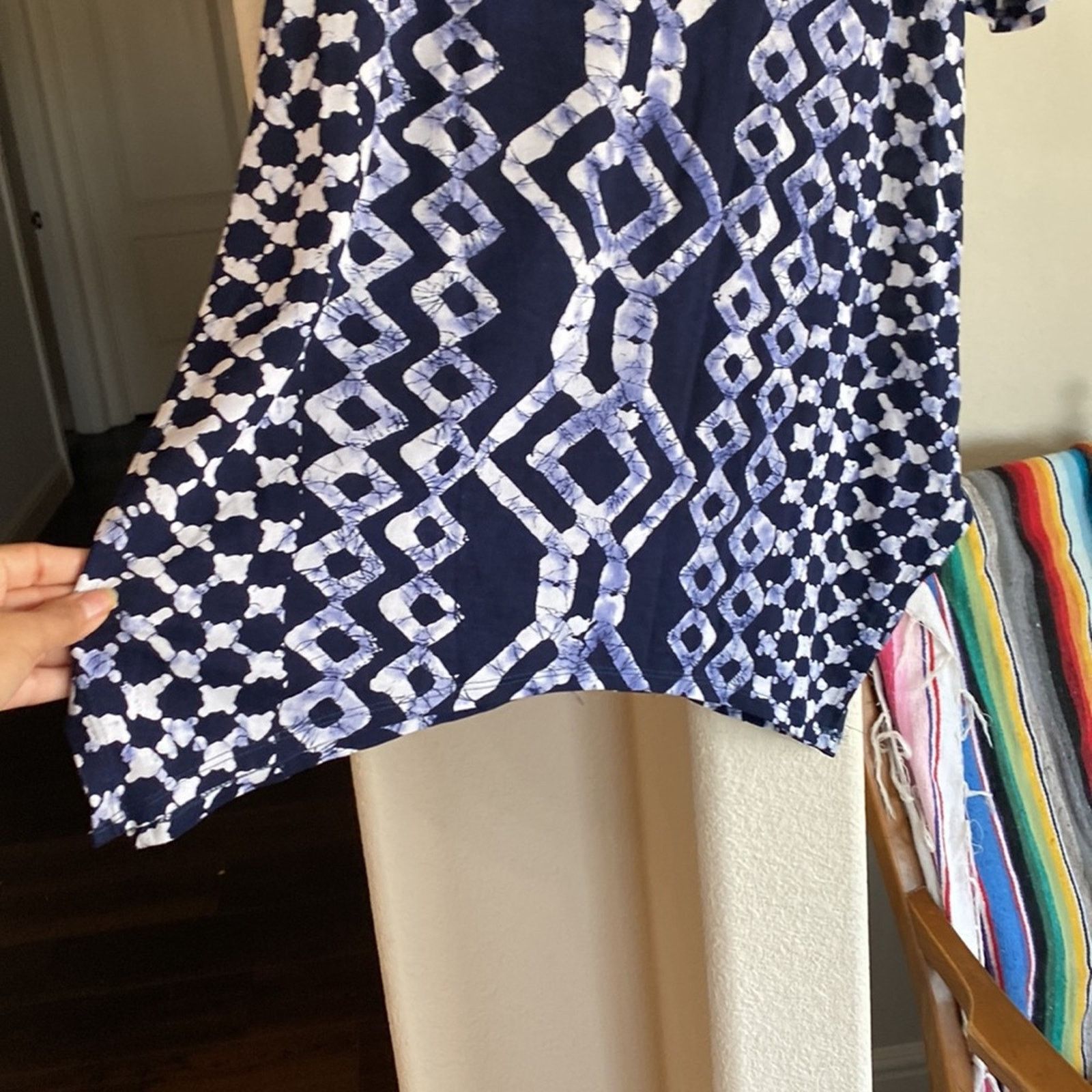 Soft Surroundings Soft Surroundings Talia Top Tunic Ikat Print Beaded Geo sz M Size M / US 6-8 / IT 42-44 - 8 Thumbnail