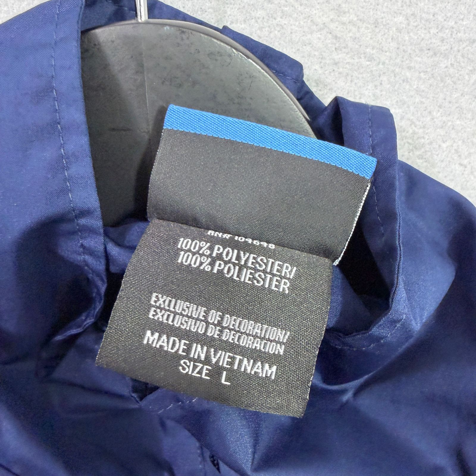 Vintage Vintage Michigan Wolverines Windbreaker Jacket Large Blue Size US L / EU 52-54 / 3 - 5 Thumbnail