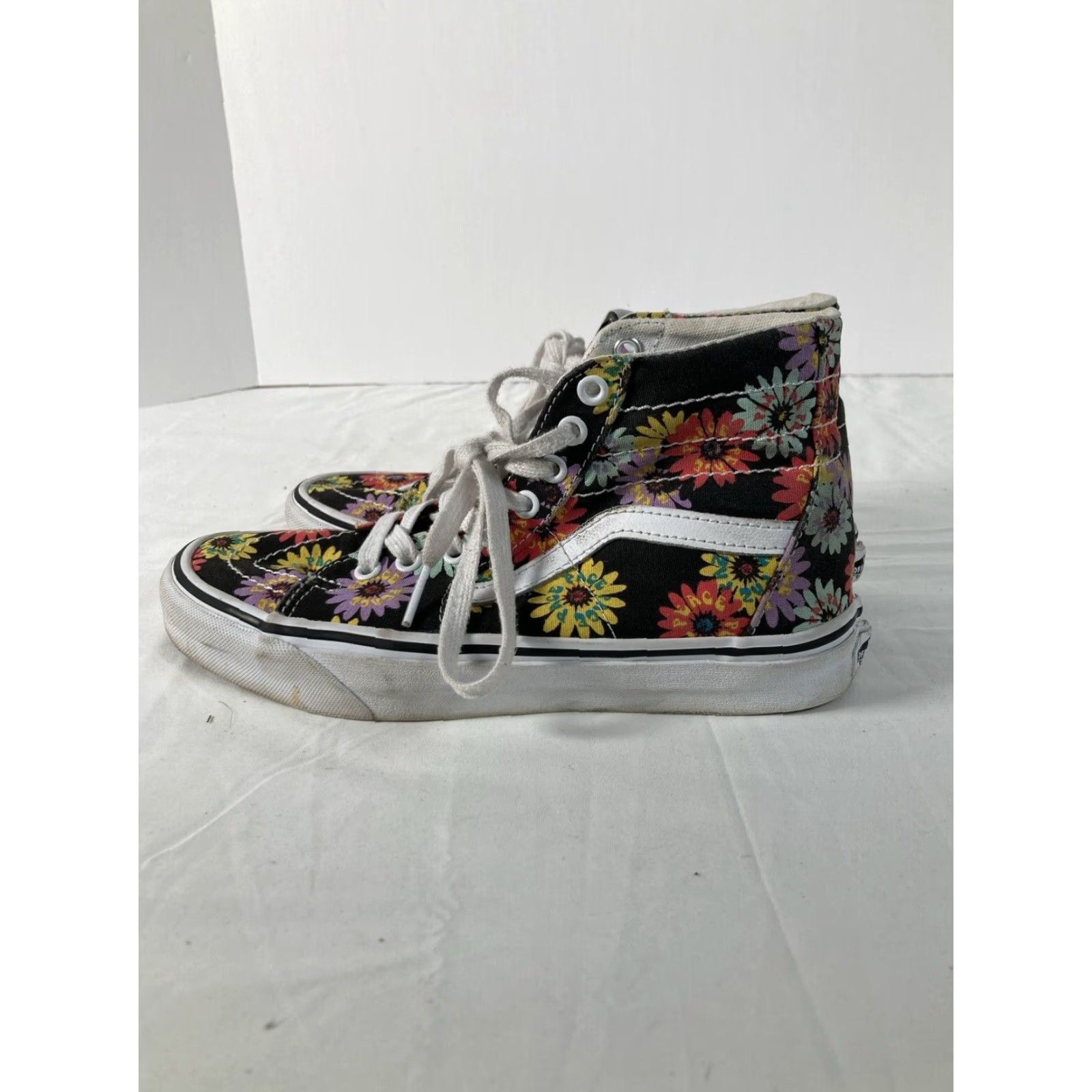 Vans VANS Sk8-Hi Tapered Peace Floral US 8.5 Women’s VN05KRUNX0 Shirt Womens Size ONE SIZE - 3 Thumbnail