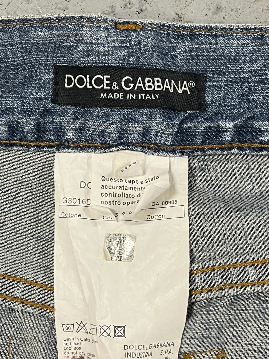 Designer × Dolce & Gabbana × Vintage AW2005 Dolce & Gabbana Painted Blue Denim Jeans Size US 30 / EU 46 - 13 Thumbnail