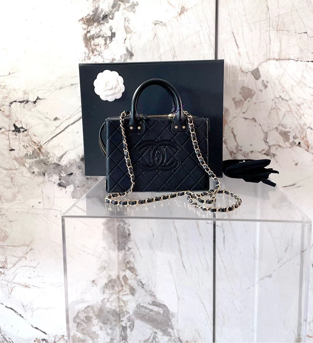 Chanel Pre-loved Bag Very good condition Size ONE SIZE - 1 Thumbnail