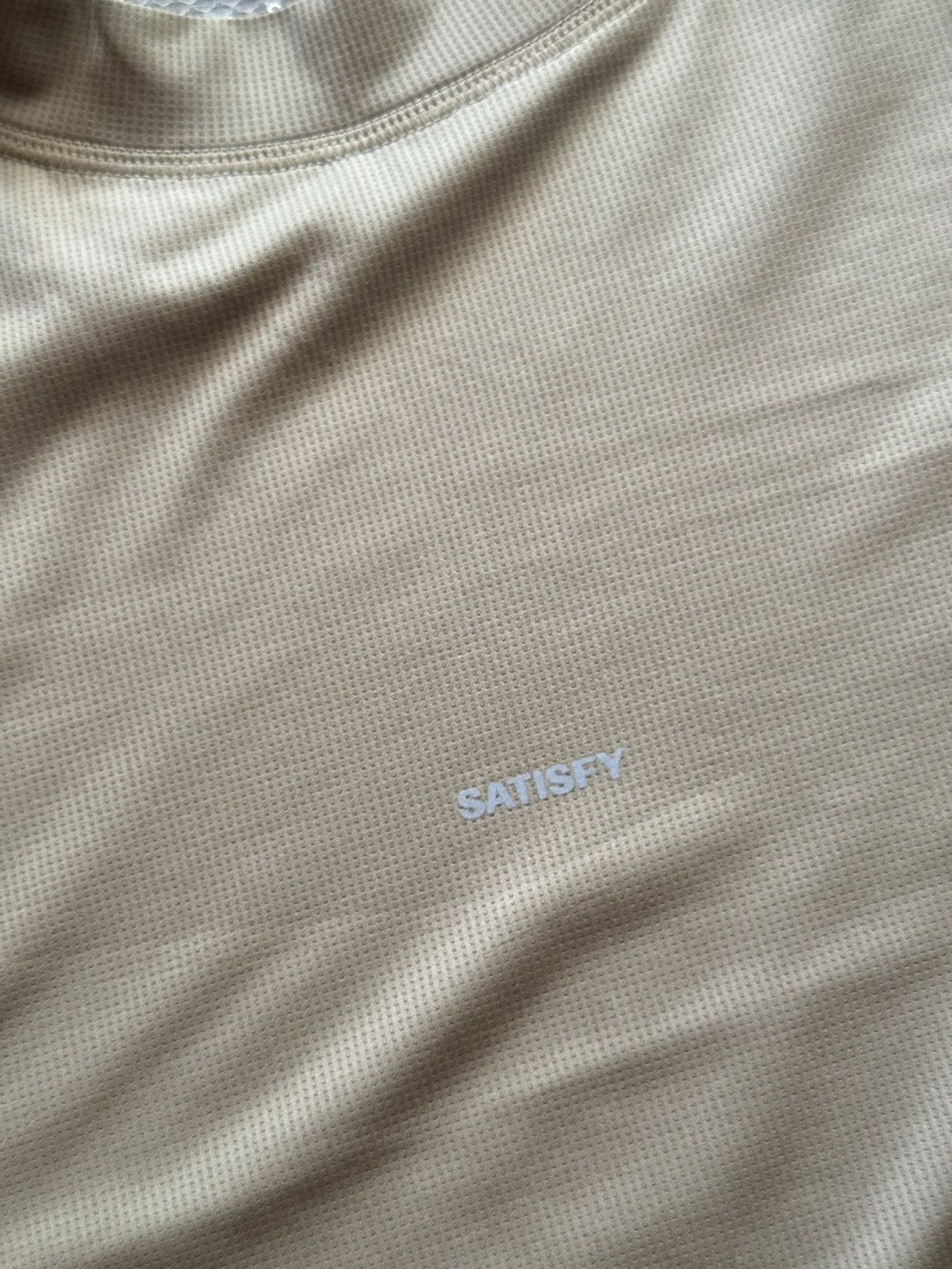 Satisfy Satisfy Running AuraLite Tech Army Green Long Sleeve Size US L / EU 52-54 / 3 - 3 Thumbnail