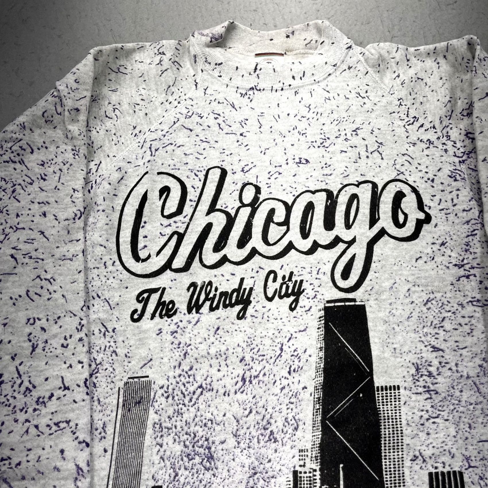 Vintage VINTAGE Chicago Sweatshirt Mens L Gray AOP Windy City Crewneck Paint 90s Size US L / EU 52-54 / 3 - 2 Thumbnail