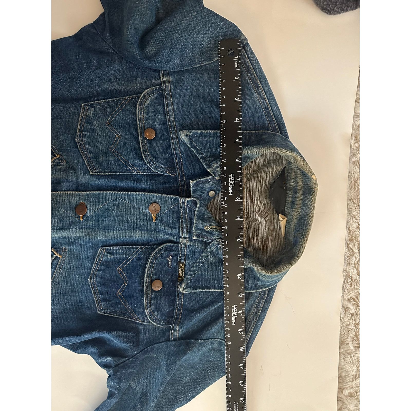 Wrangler RARE Vintage Wrangler 60s 70s Distressed Denim Jacket sz 36 Size US S / EU 44-46 / 1 - 17 Thumbnail