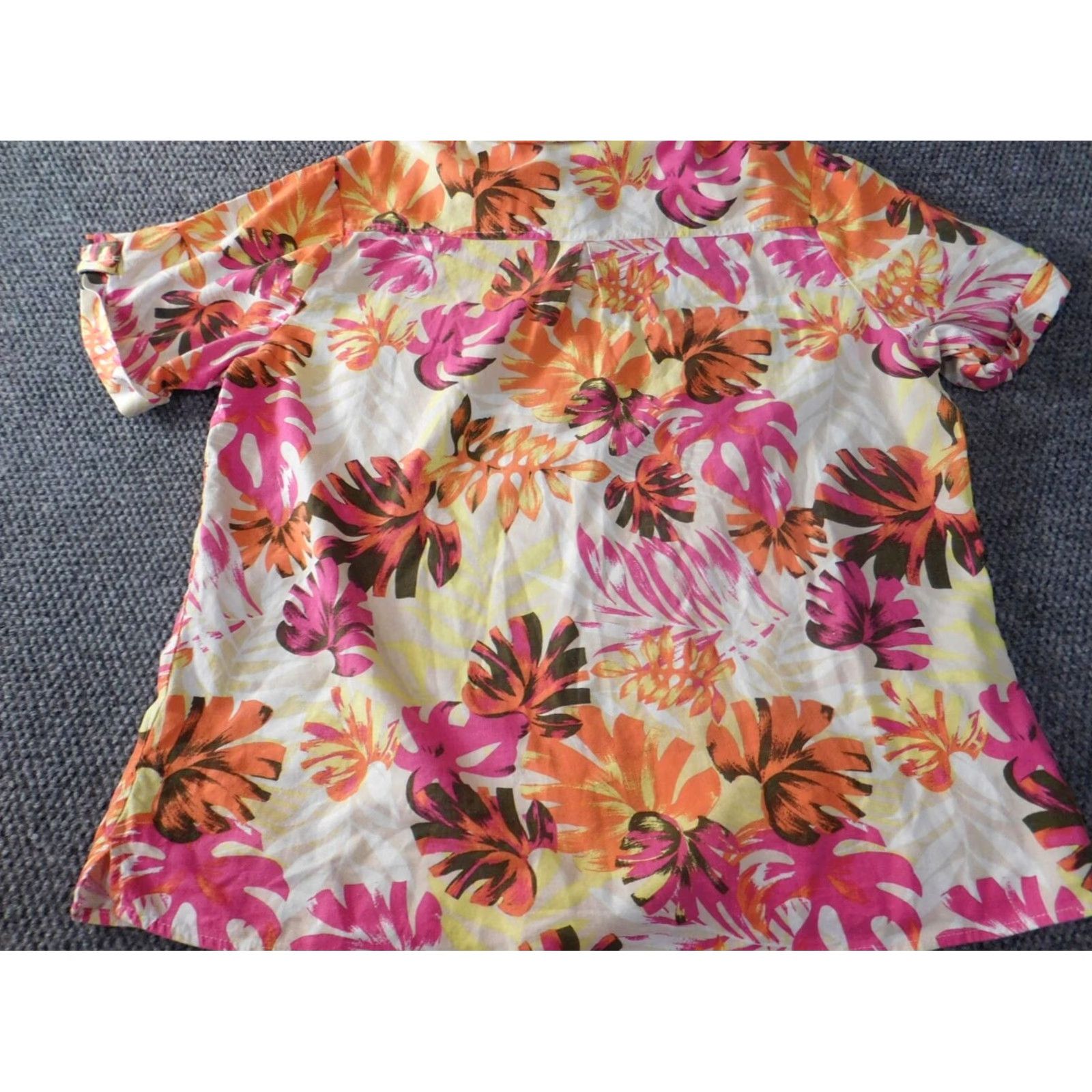 Vintage White Stag Womens Blouse Button-Up Casual Short Sleeve Pink Floral 2XL Regular Rayon Crew Neck Womens Size XXL / US 16-18 / IT 52-54 - 7 Thumbnail