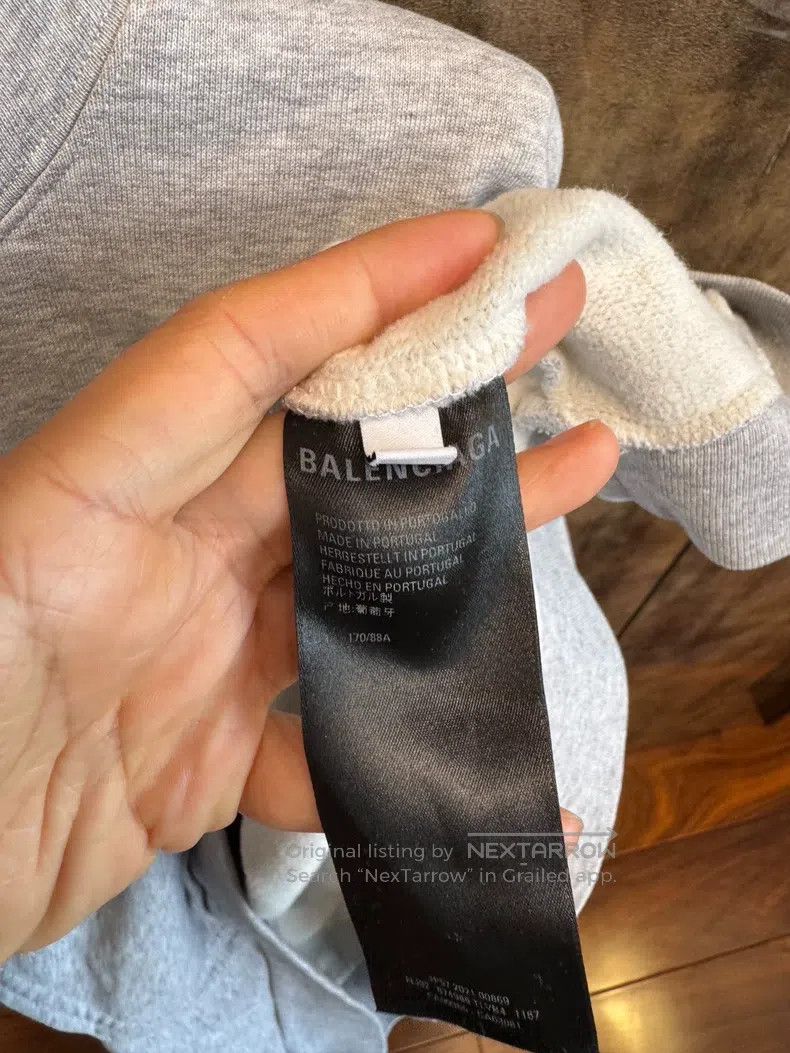 Balenciaga Balenciaga Sweatshirt Size US S / EU 44-46 / 1 - 6 Thumbnail