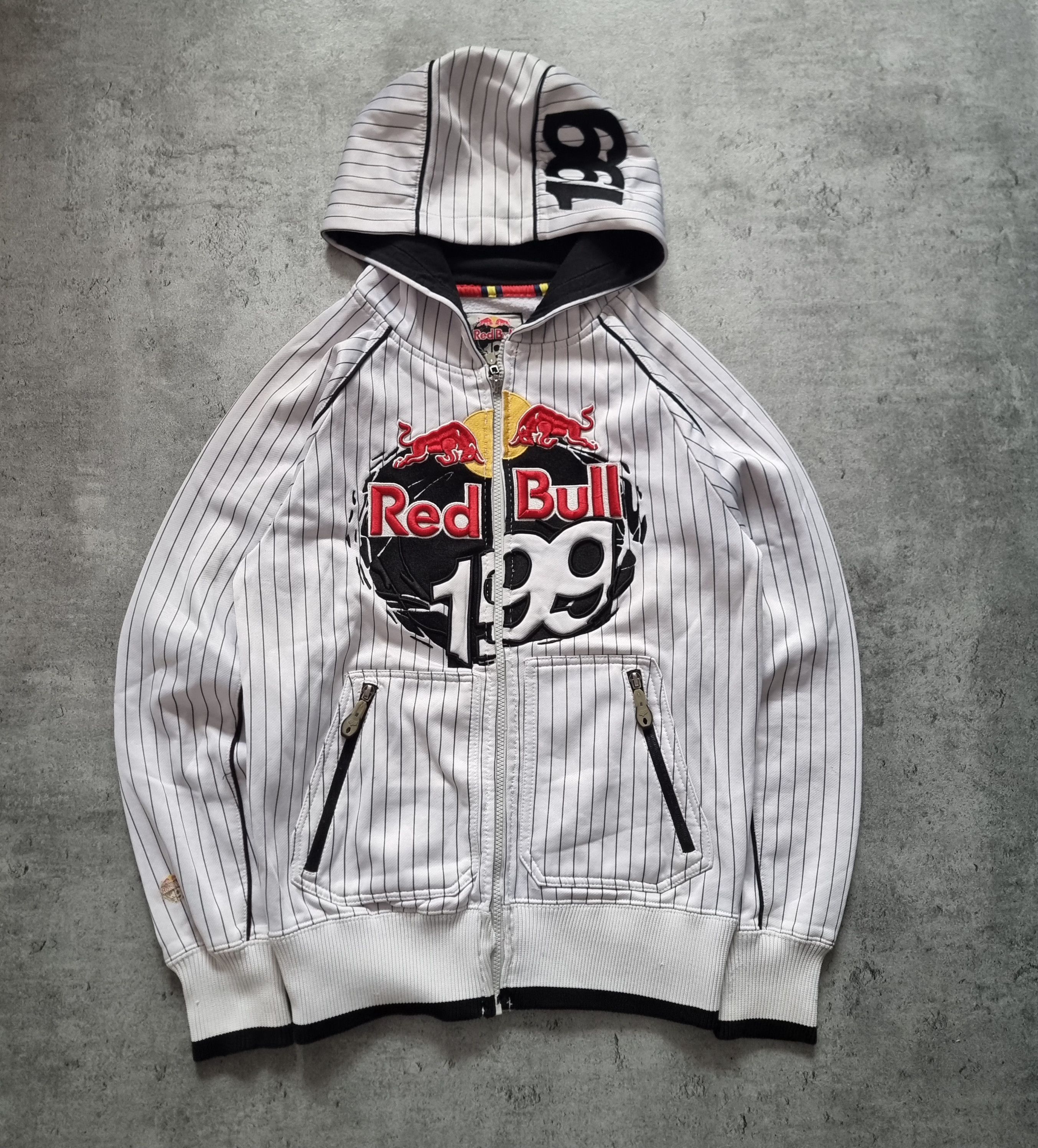 Red Bull Vintage Red Bull Racing F1 Team 199 Fox Racing White Hoodie ...