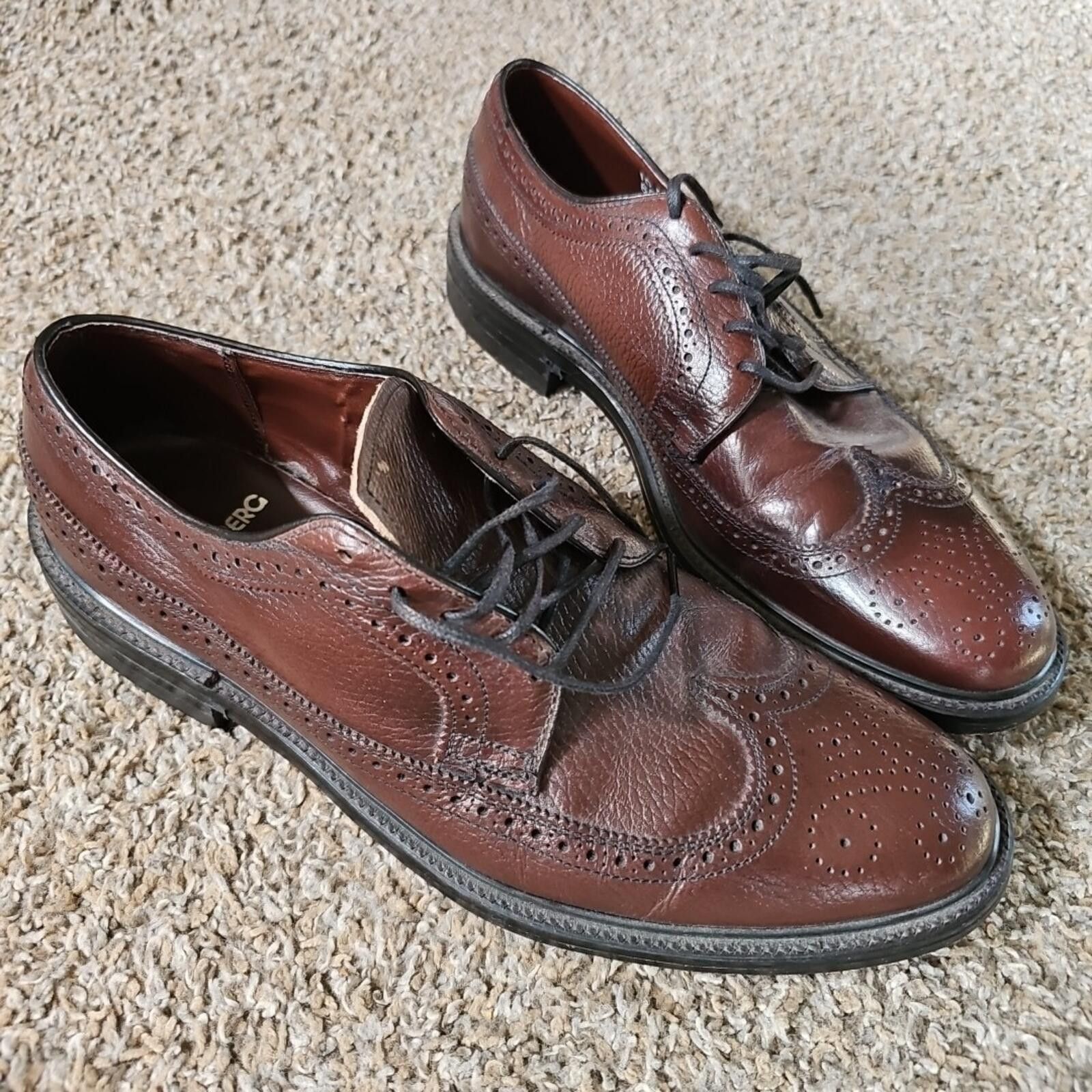 Other Weyenberg Sz 10 Wingtip Dress Shoes Size US 10 / EU 43 - 1 Thumbnail
