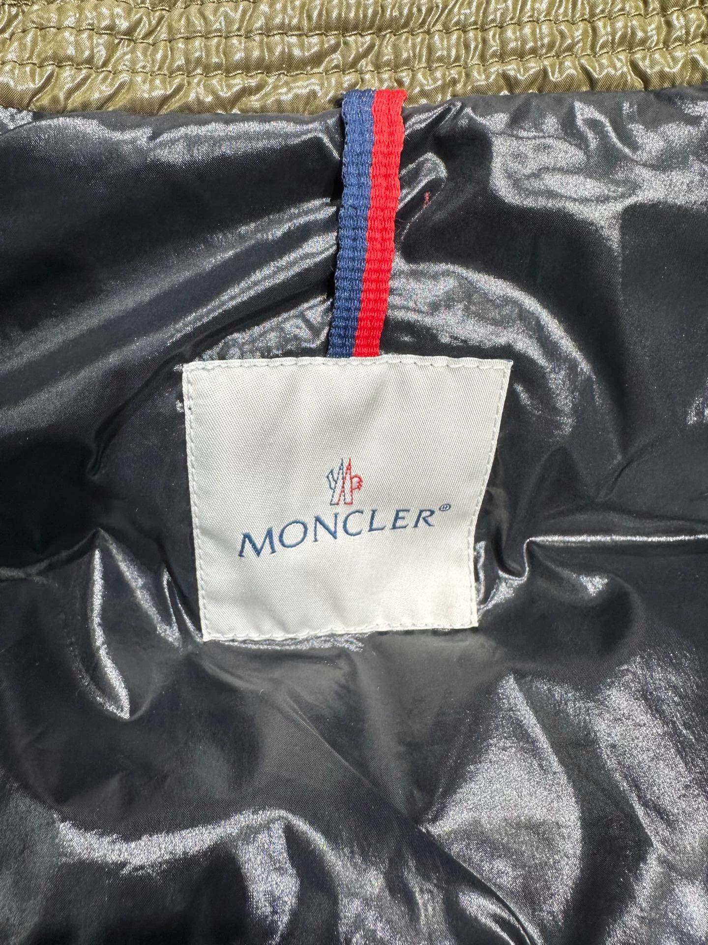 Moncler Moncler Olive Green Checkered Down Jacket Size 2 Size US M / EU 48-50 / 2 - 3 Thumbnail