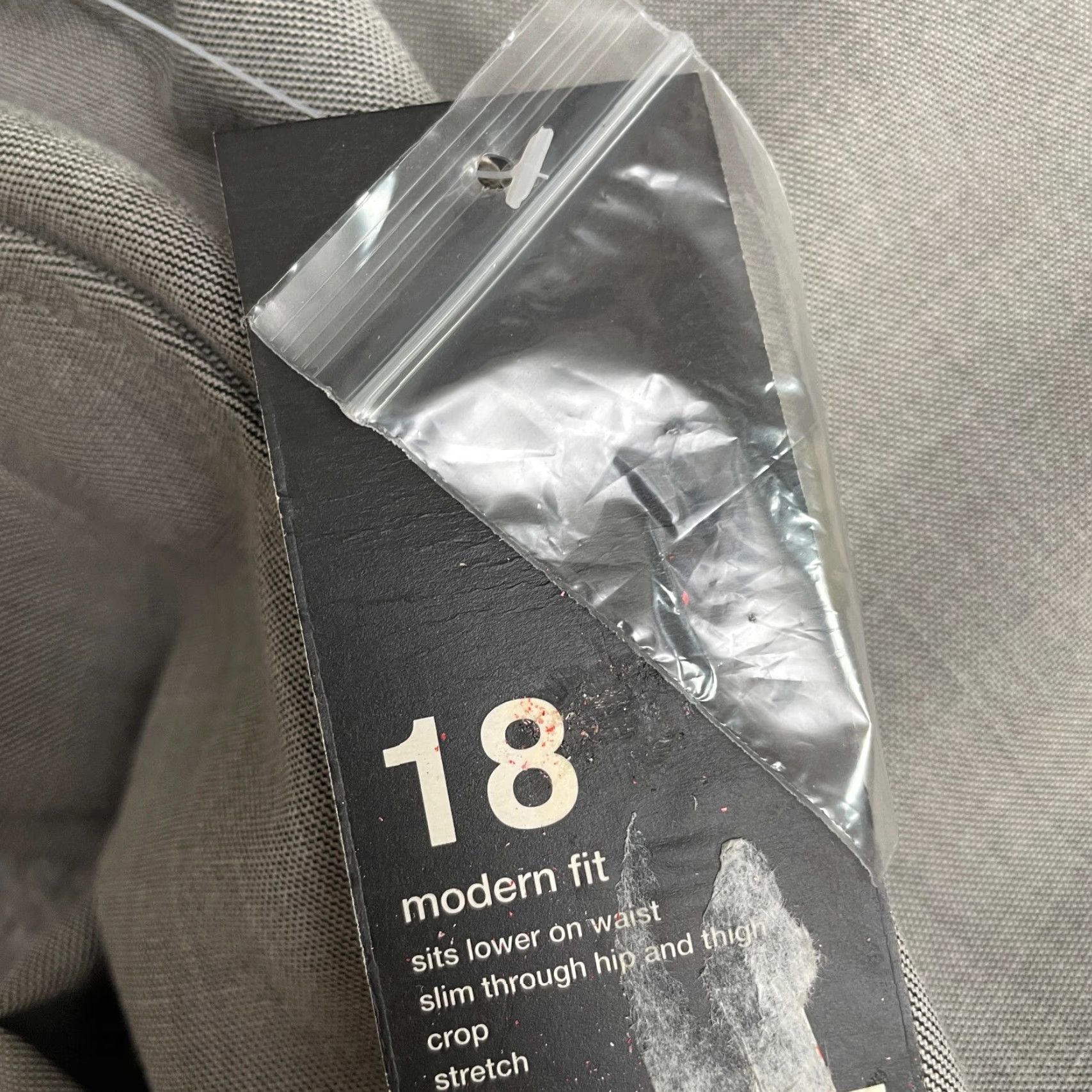 Mossimo Mossimo Stretch Modern Fit Crop Pants Womens 18 Low Waist 43x20 Gray Sleek NWT Size 40" / US 18 - 4 Thumbnail