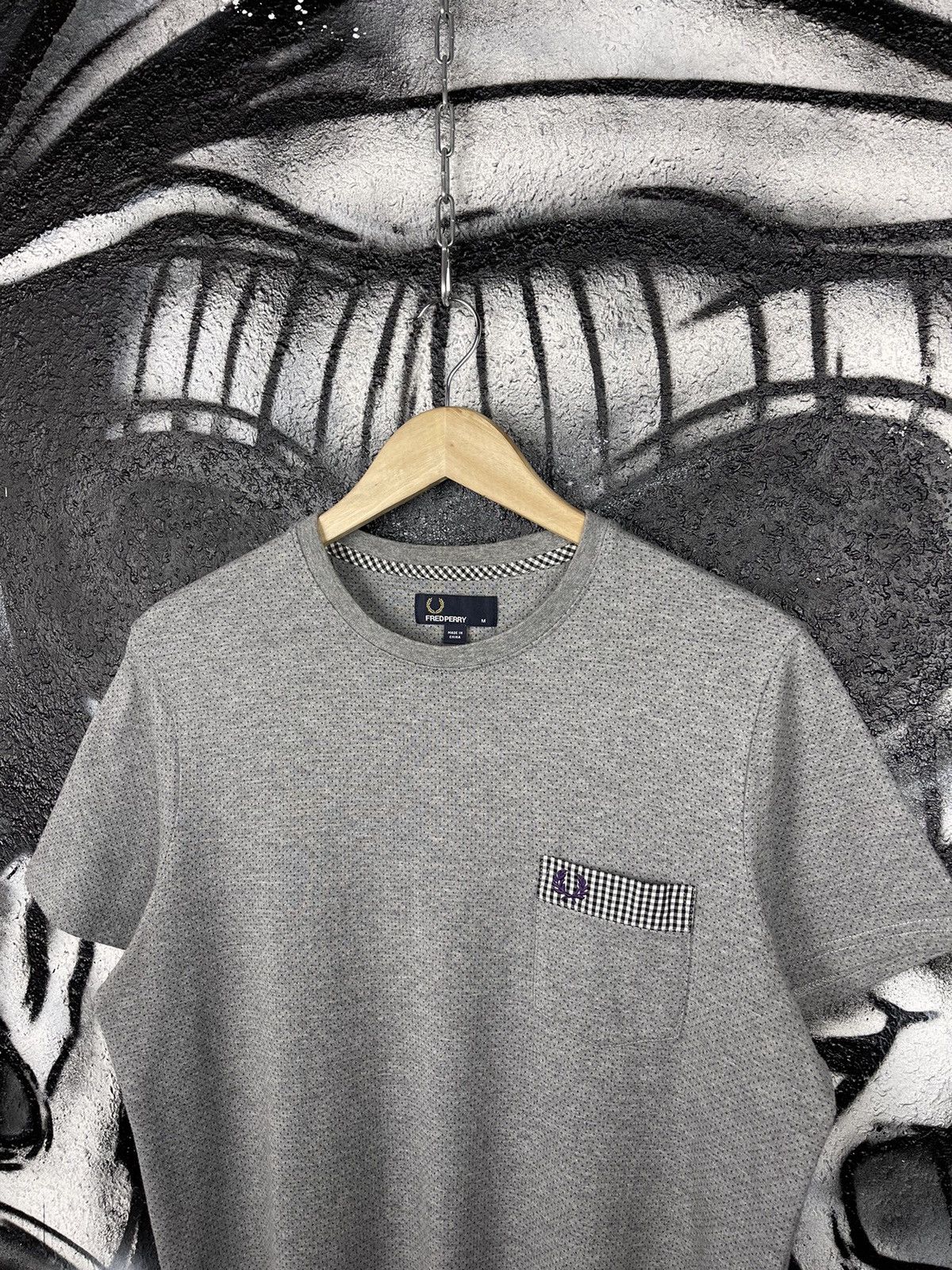 Fred Perry Fred Perry Front Pocket Embroidered Logo Grey Cotton Casual T-Shirt Men’s Size M Size US M / EU 48-50 / 2 - 2 Thumbnail