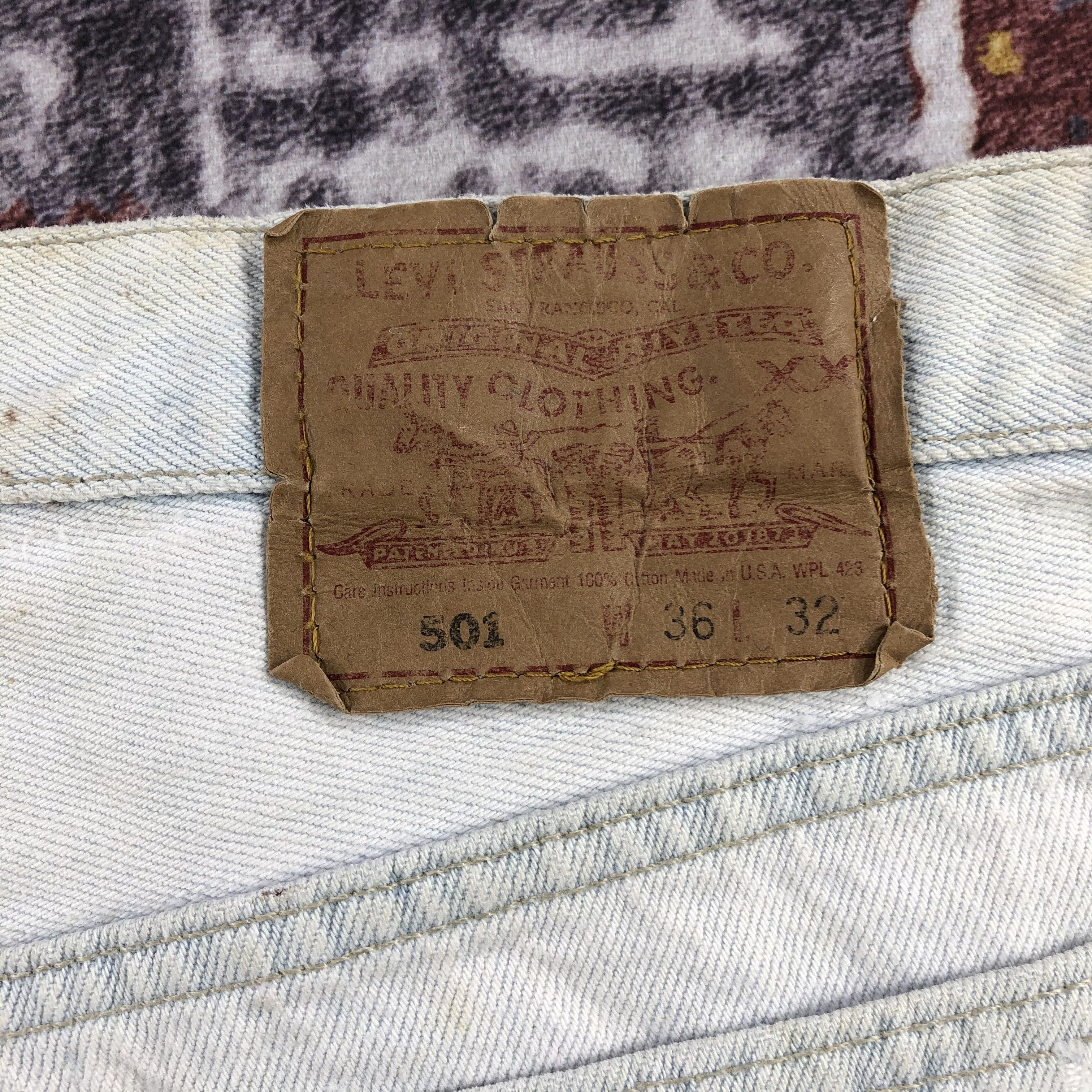 Levi's 90s Vintage Light Wash Levis 501 Jeans-JM2465 Size US 35 - 9 Thumbnail