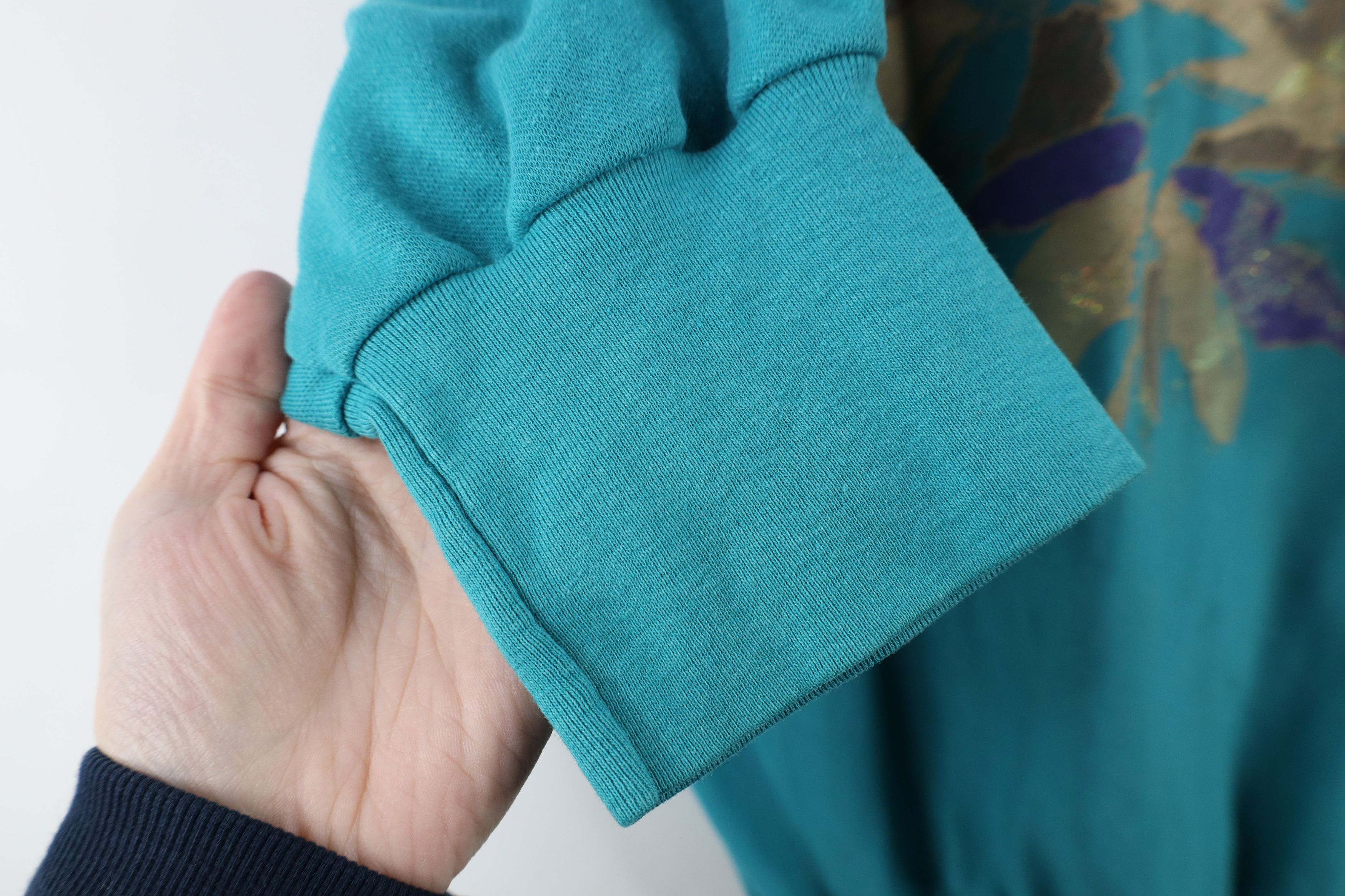 Vintage Vintage 80s 90s Streetwear Sleeve Flower Sweatshirt USA Size ONE SIZE - 9 Thumbnail
