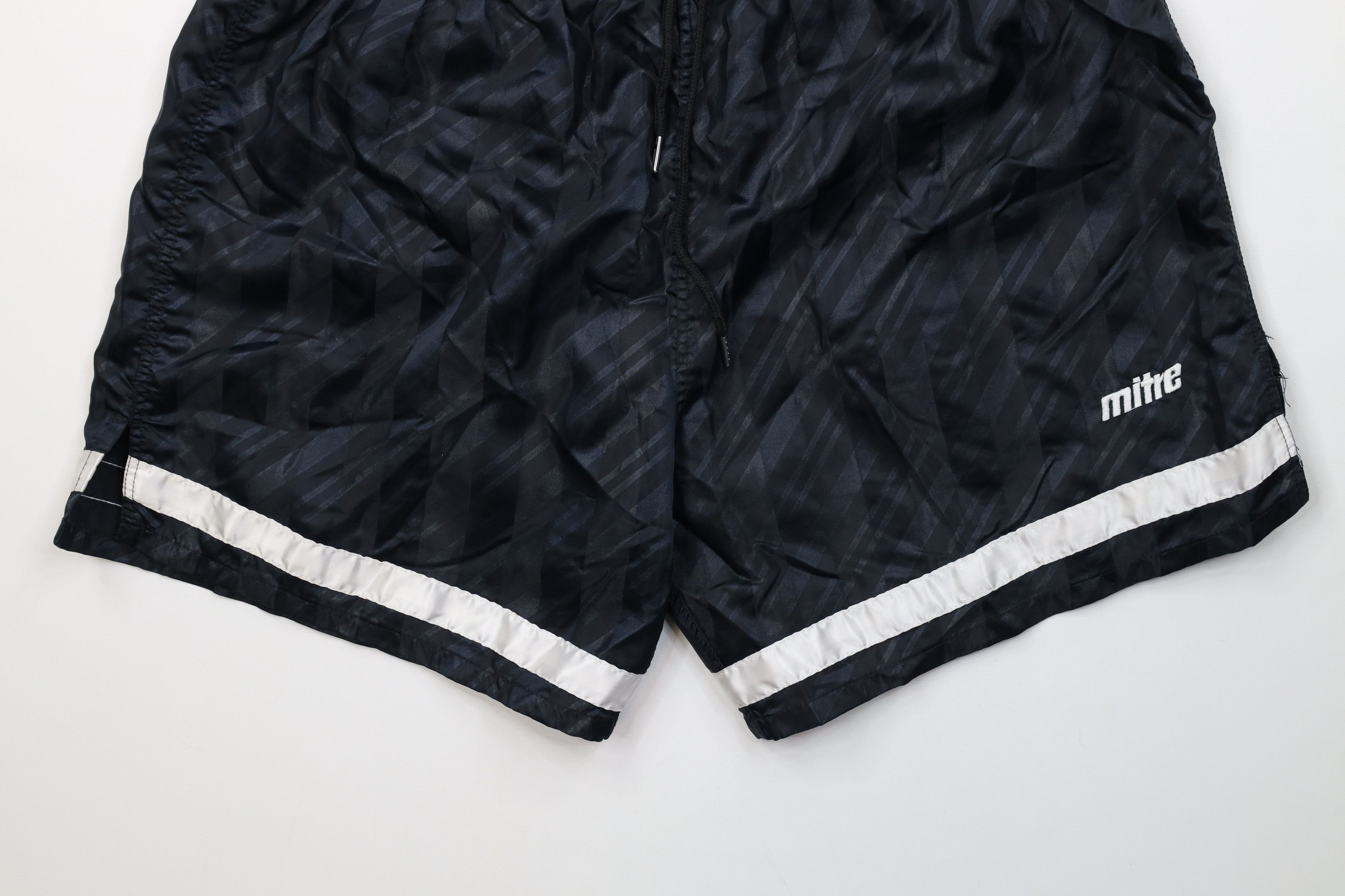 Vintage Vintage 90s Mitre Running Jogging Soccer Shorts Black Size US 36 / EU 52 - 4 Thumbnail