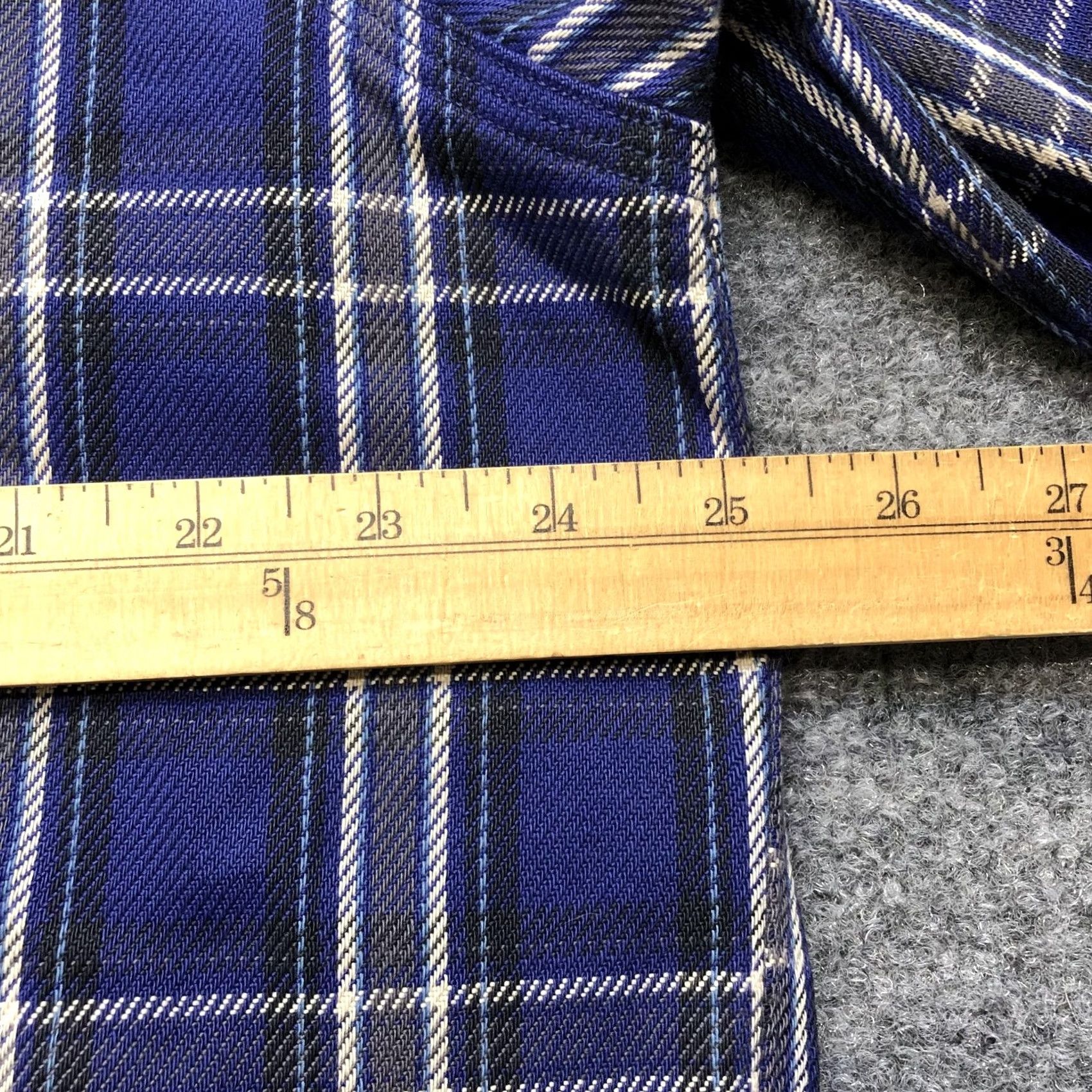 Carhartt Carhartt Shirt Mens Large Blue Plaid Twill Long Sleeve Button Up Workwear Casual Size US L / EU 52-54 / 3 - 3 Thumbnail