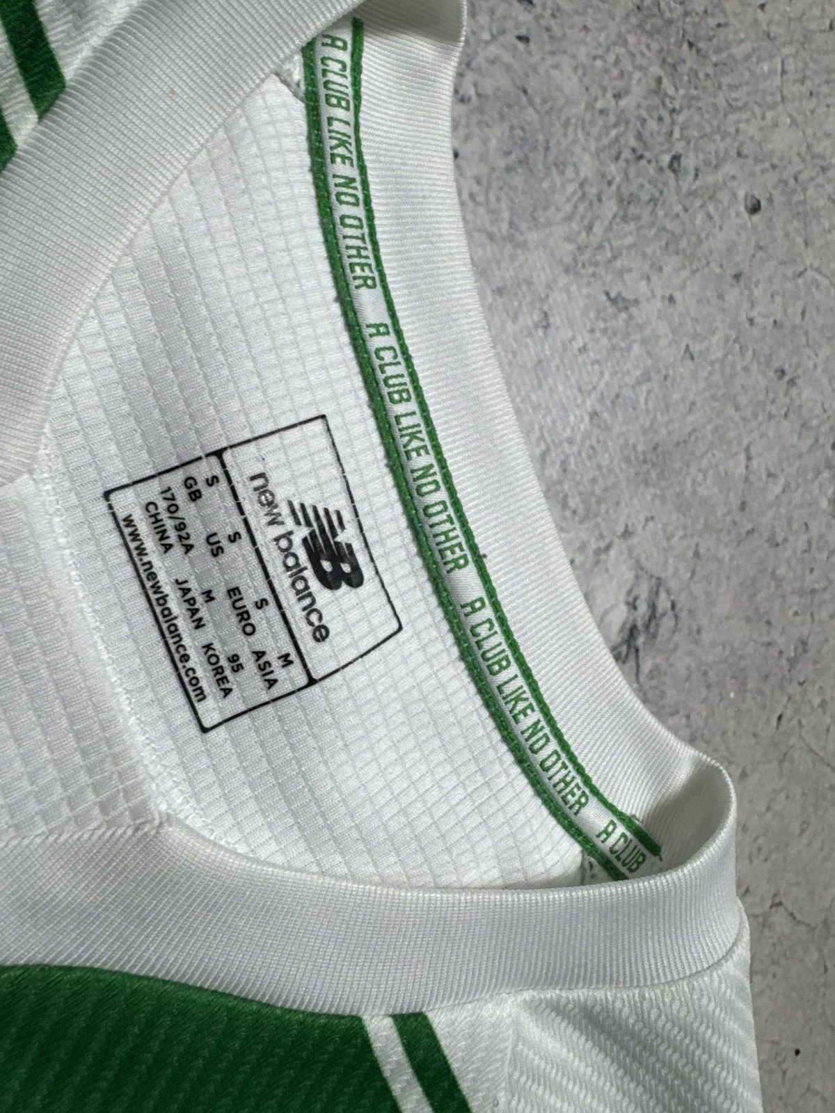 New Balance New Balance FC Celtic 2015/2016 Vintage Soccer Jersey Size US S / EU 44-46 / 1 - 8 Thumbnail