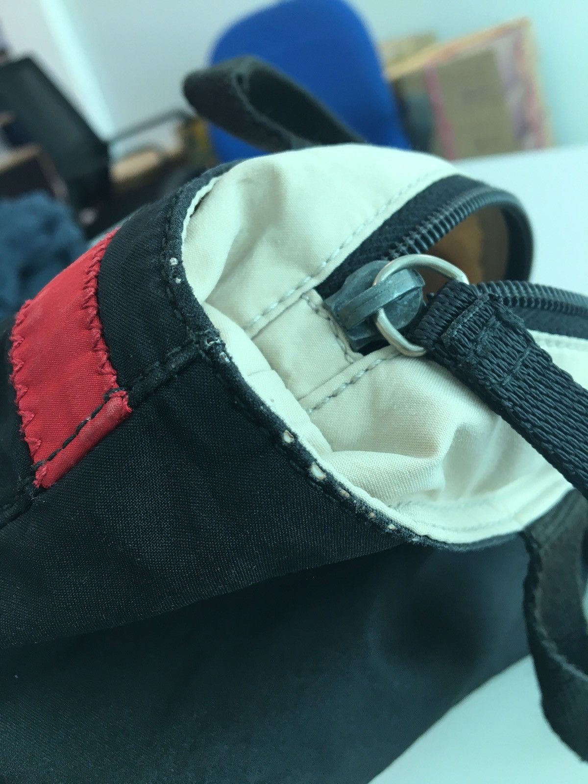 Prada × Vintage Vintage Prada Small Bag Size ONE SIZE - 14 Thumbnail