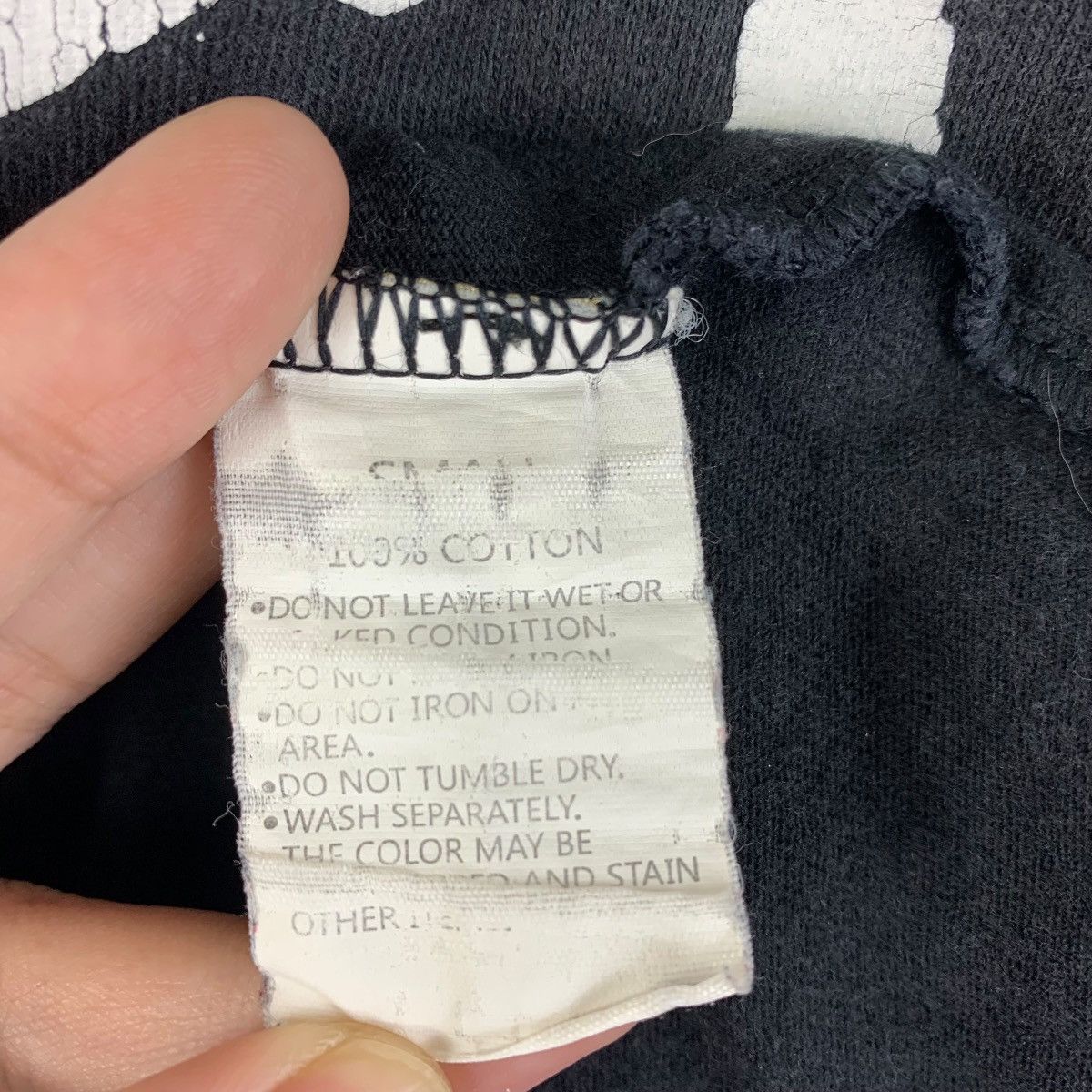 Stussy STUSSY world Tour big logo tee Size US S / EU 44-46 / 1 - 11 Thumbnail