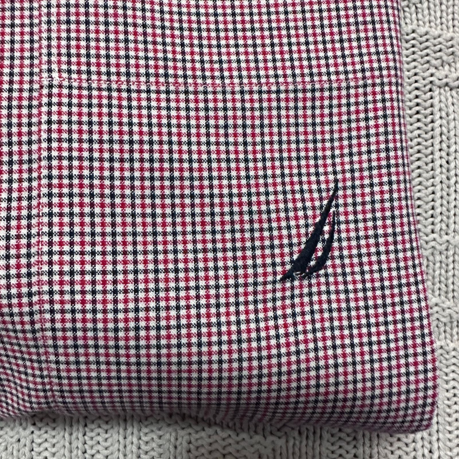 Nautica Nautica red plaid button plaid button down Size US L / EU 52-54 / 3 - 4 Thumbnail