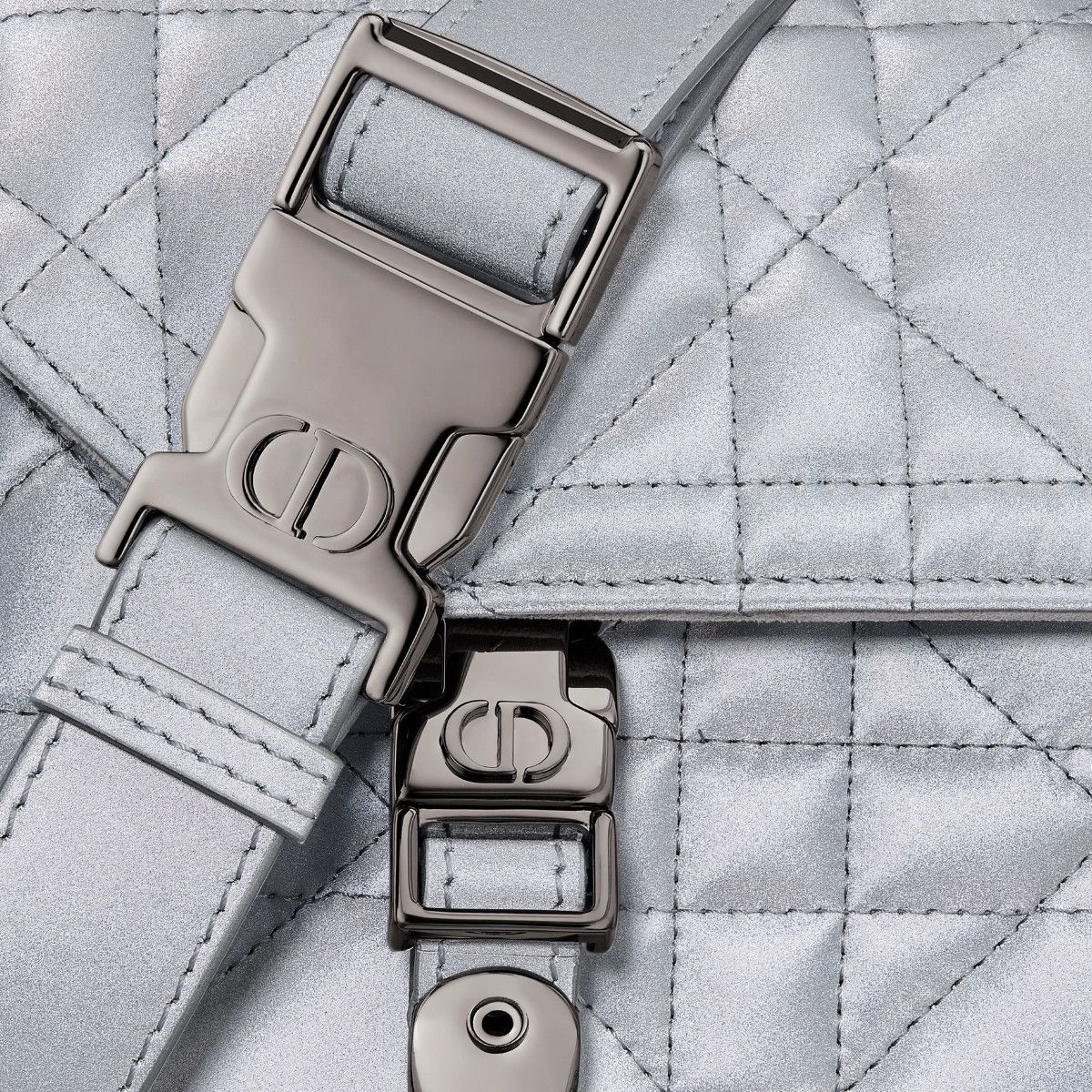 Dior o1bcso1str1124 Size: OS /Small Diorcamp Bag in Silver Size ONE SIZE - 6 Thumbnail
