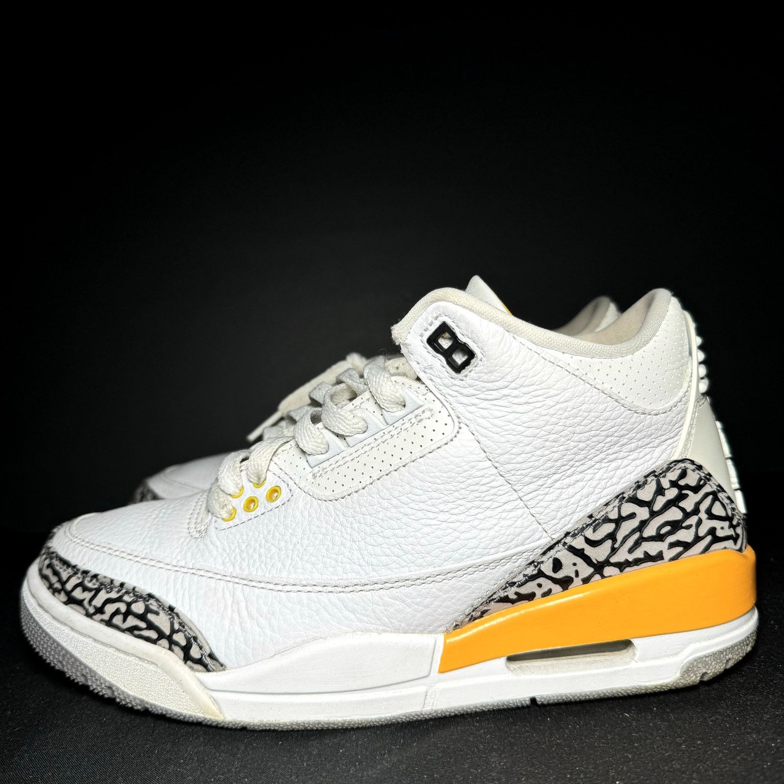 Jordan Brand × Nike Air Jordan 3 Retro Laser Orange Women's Shoes - Size 7.5 Size US 7.5 / IT 37.5 - 9 Thumbnail