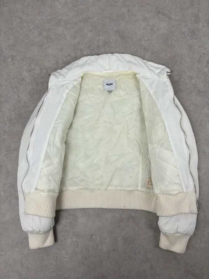 Moschino 2000s Moschino White Cozy Puffer Jacket Size S / US 4 / IT 40 - 7 Thumbnail